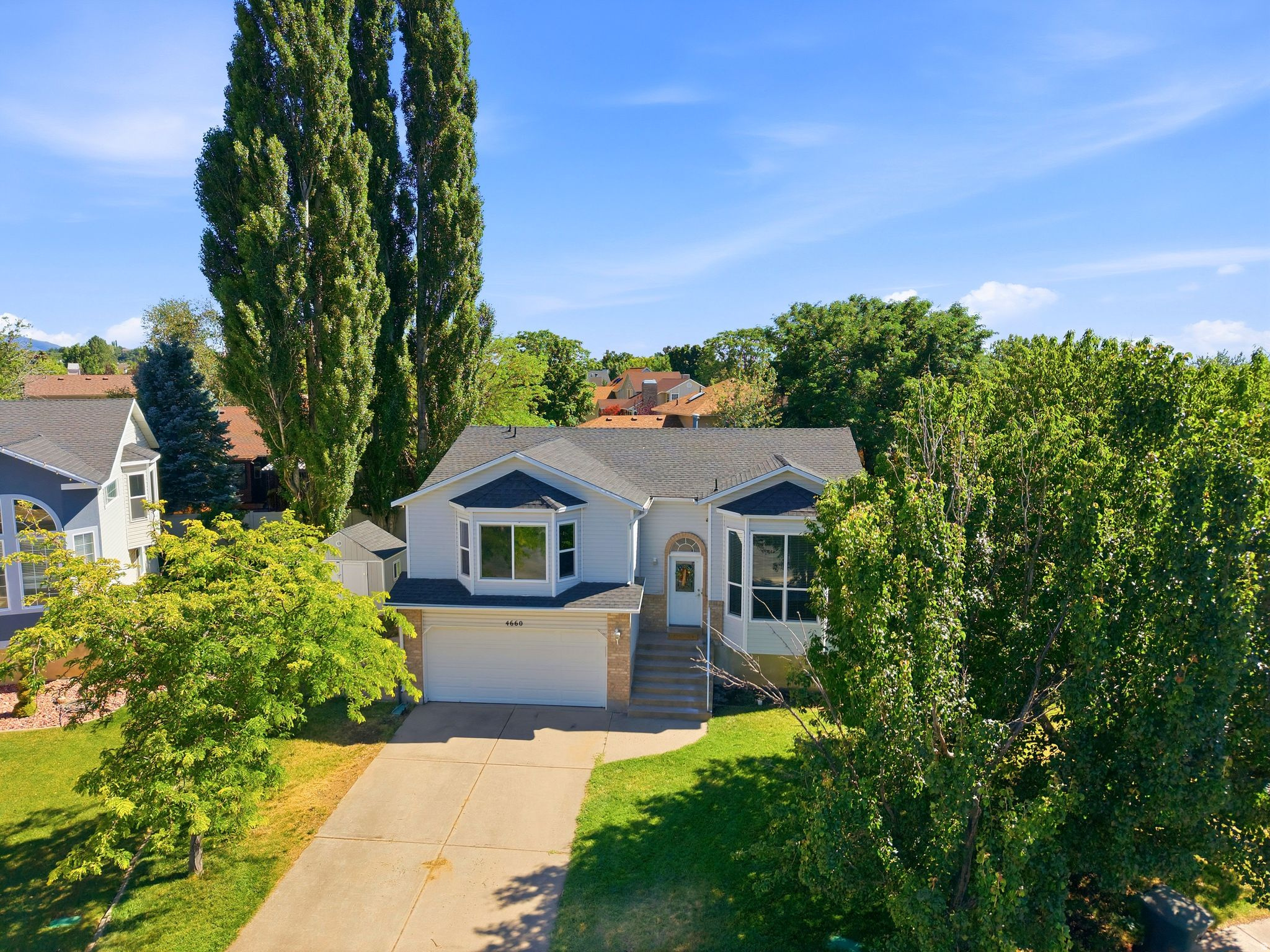 SUMMER MEADOW - Residential