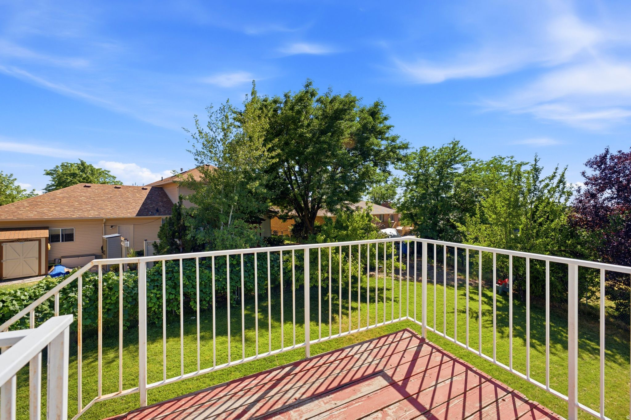 SUMMER MEADOW - Residential