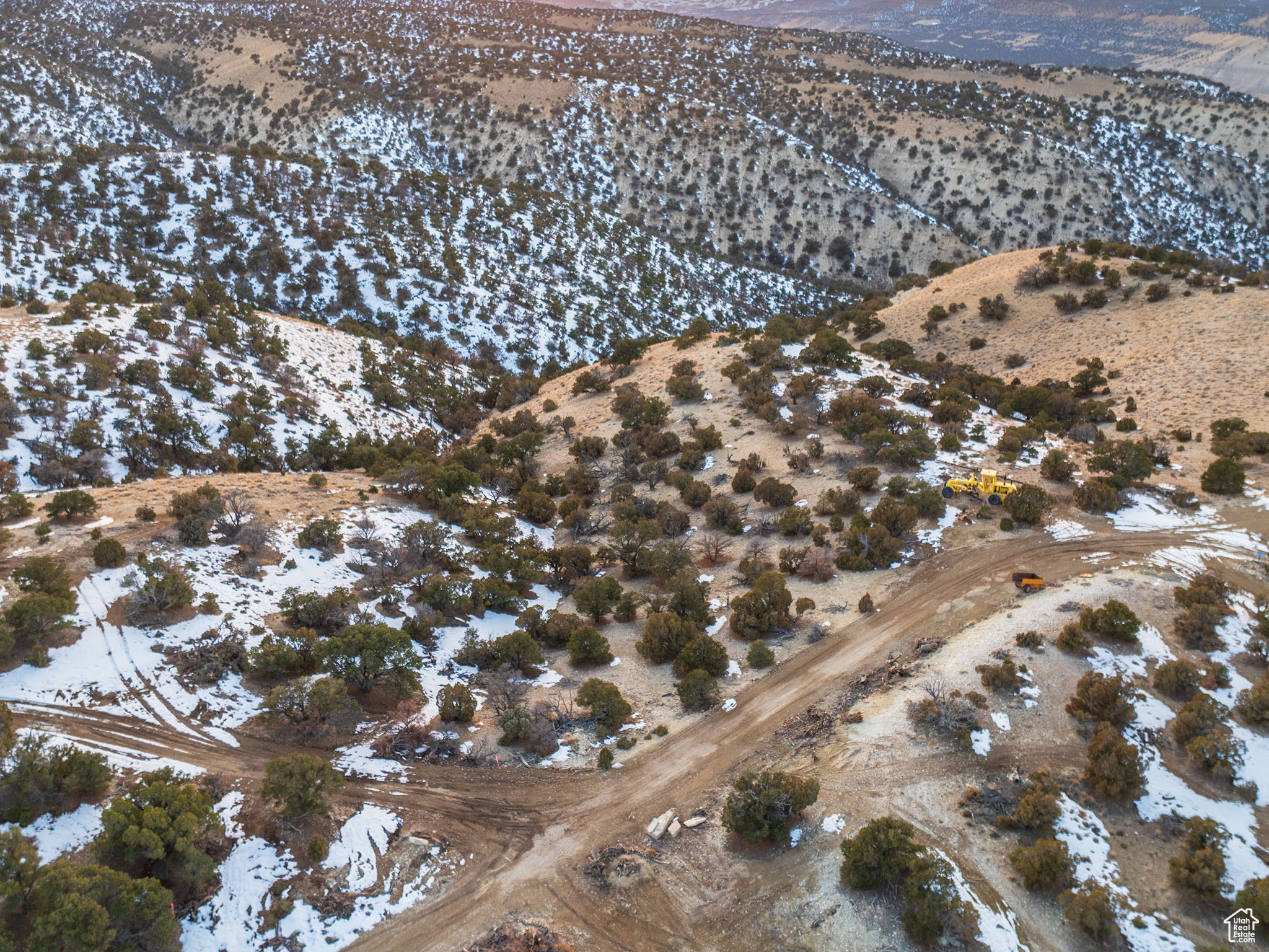 SUNRISE RIDGE - Land