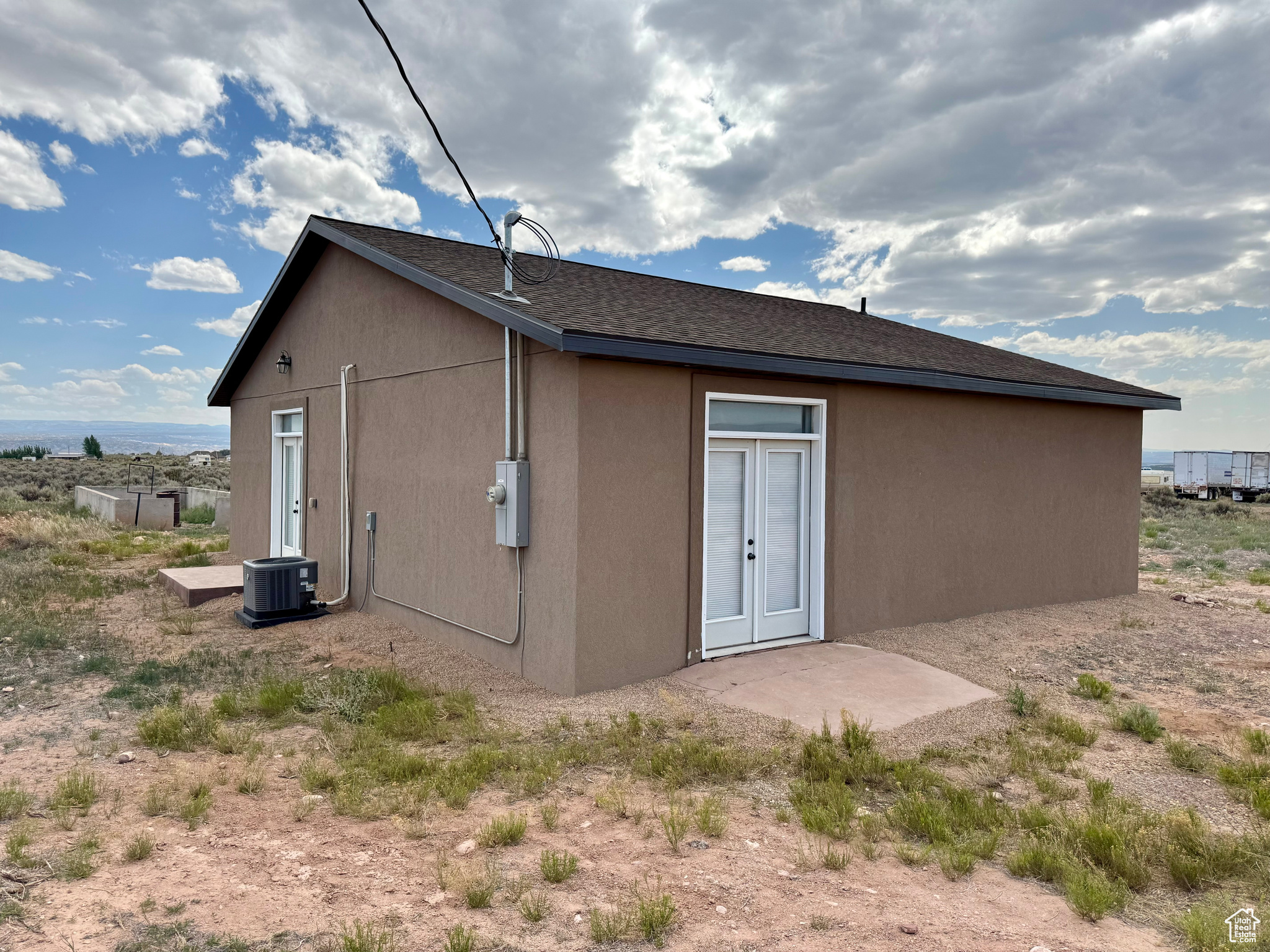 UINTAH VIEW RANCHES - Residential