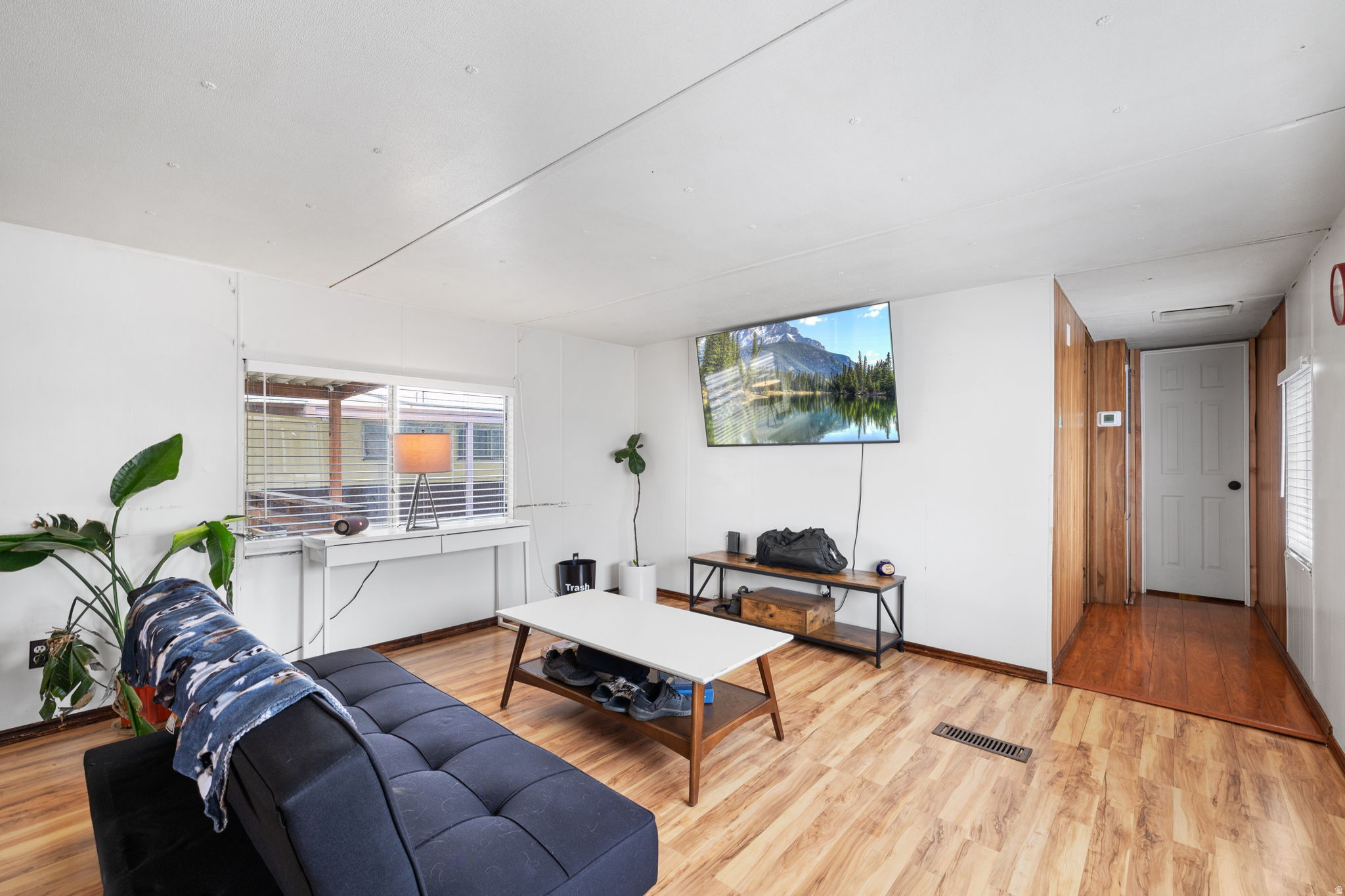MOUNTAIN VIEW - Residential