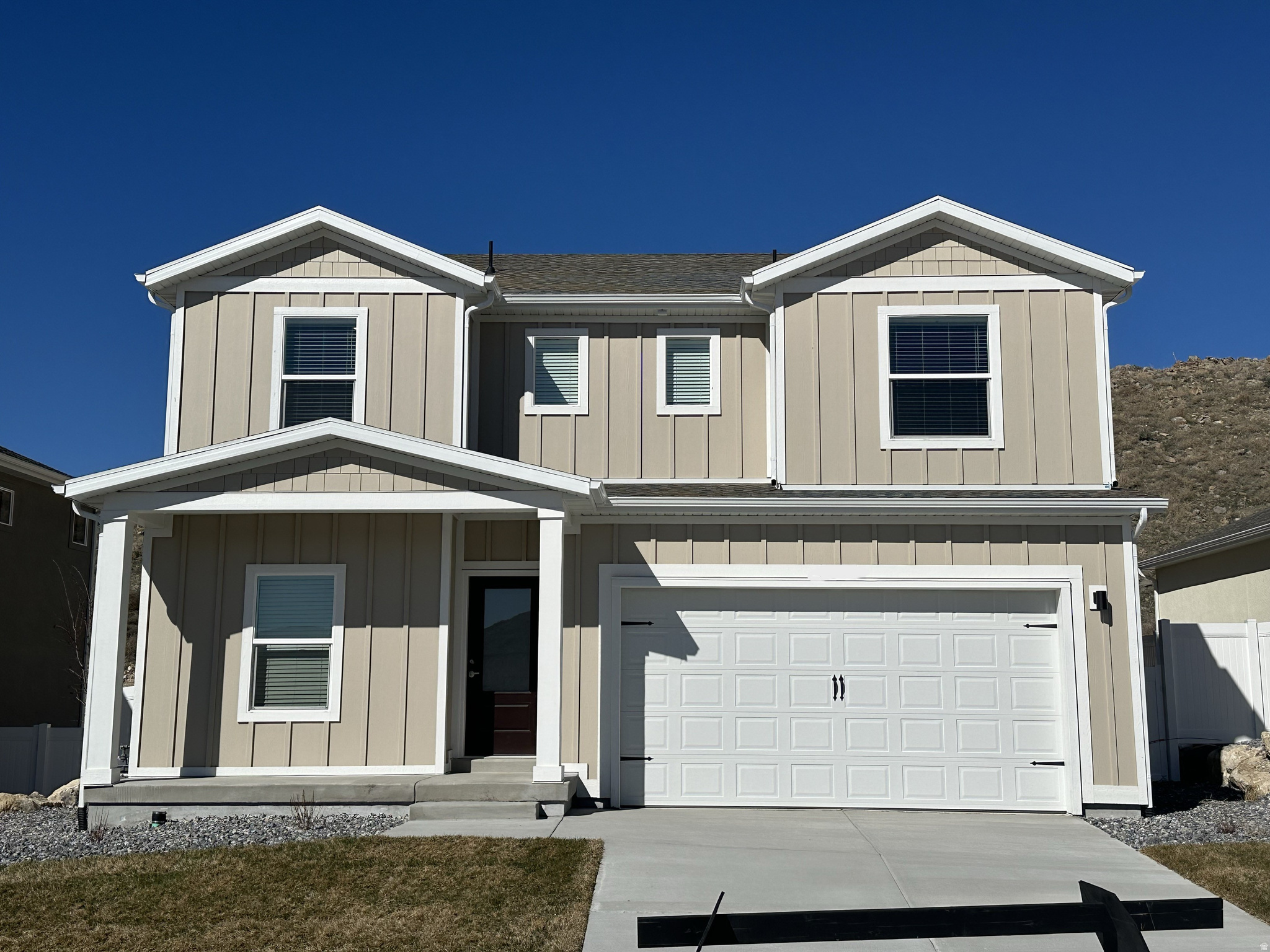 Corner lot! Fully fenced! Quiet neighborhood! Front yard landscaping already done! That and so much more. Come see this beautiful home for yourself and you are sure to fall in love!
