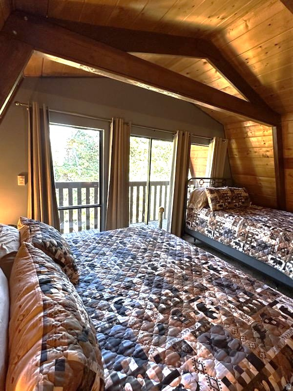 PINE MEADOWS RANCH - Residential
