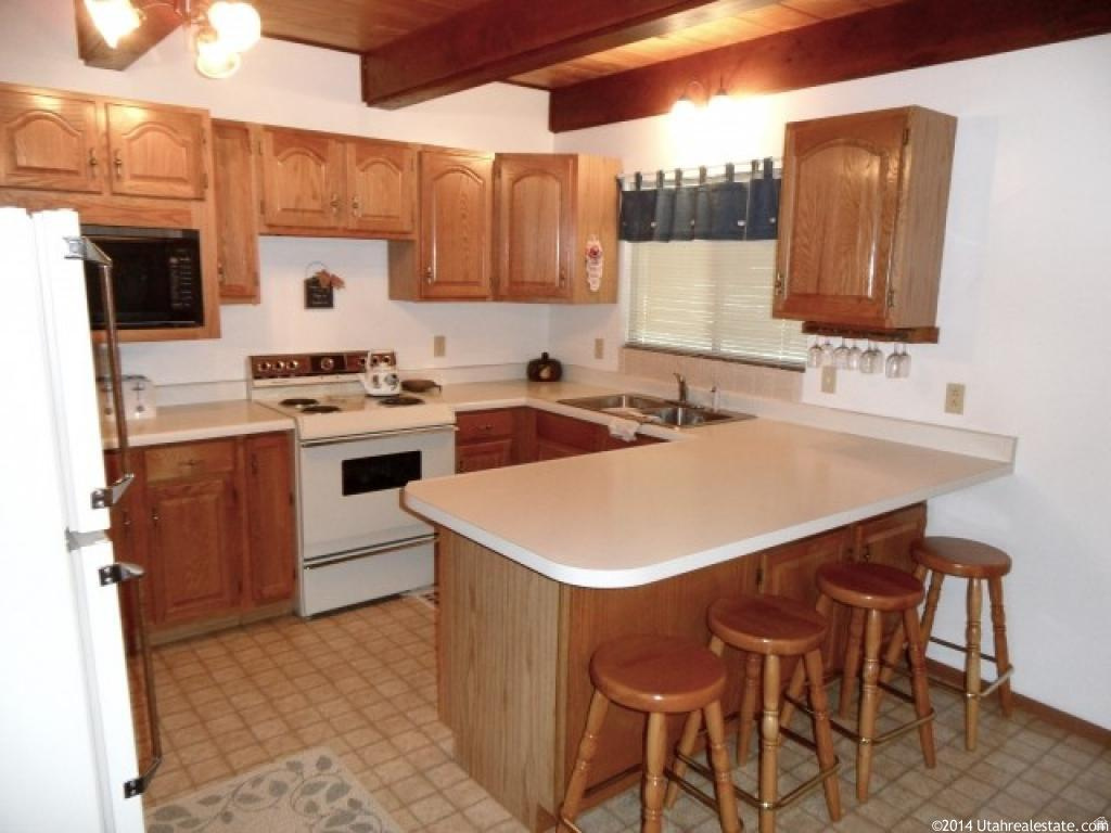 PINE MEADOWS RANCH - Residential