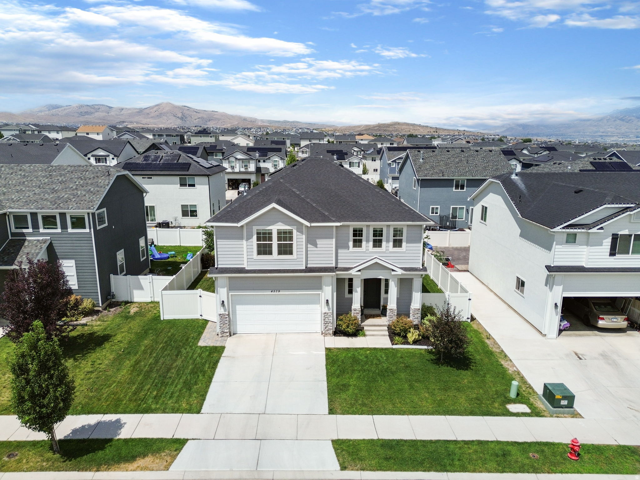 SILVERLAKE - Residential