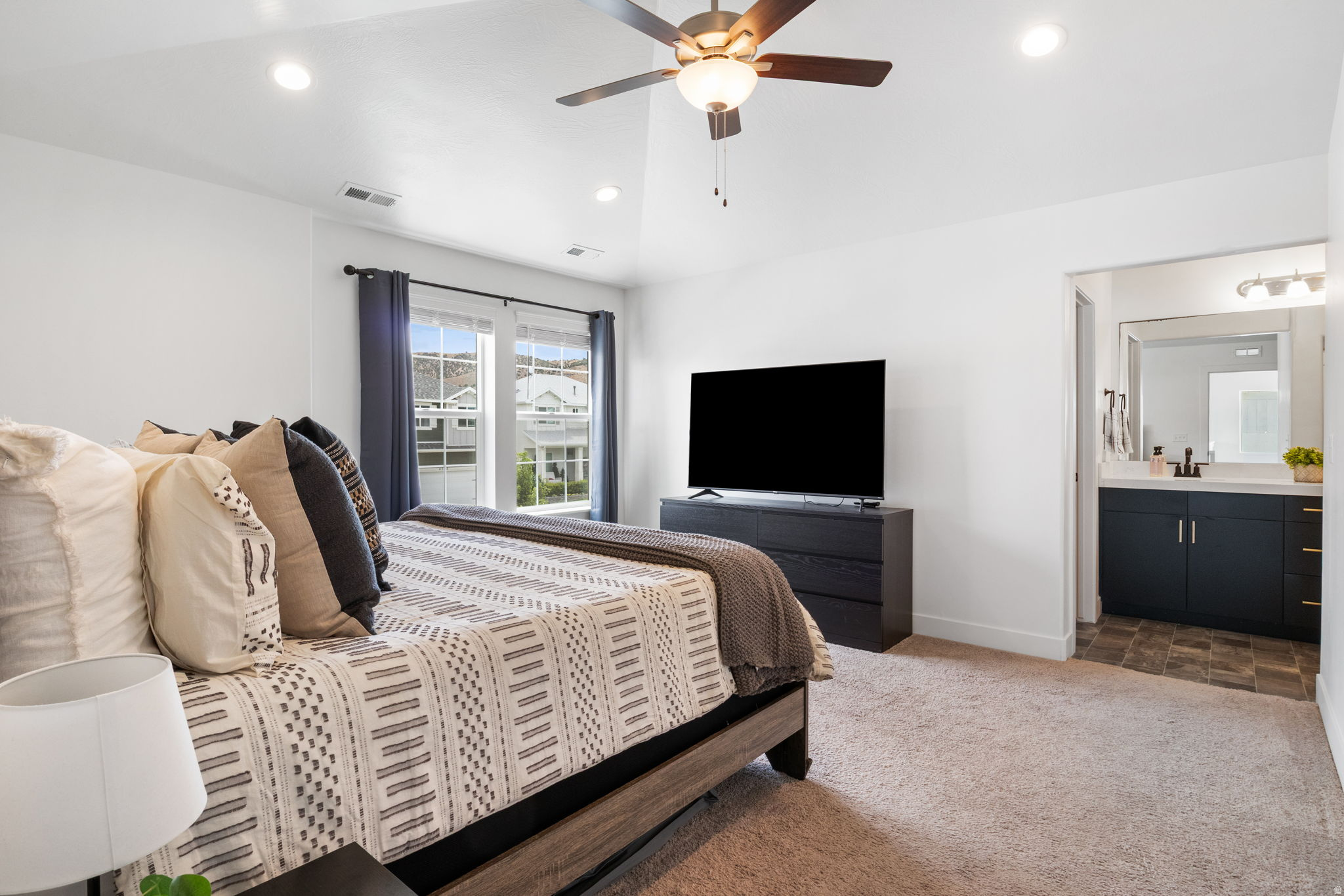 SILVERLAKE - Residential