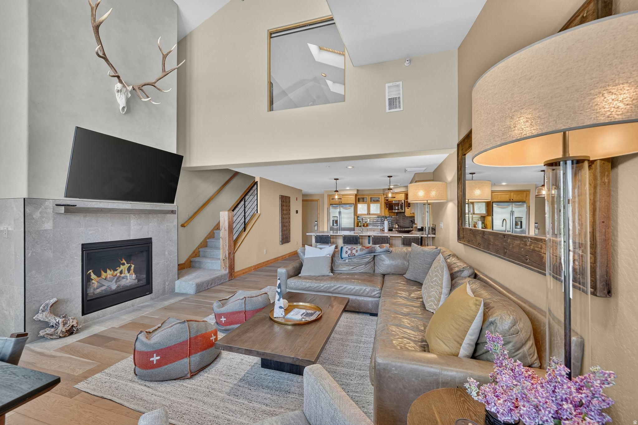 LODGES AT DEER VALLEY CONDOMINIUM - Residential