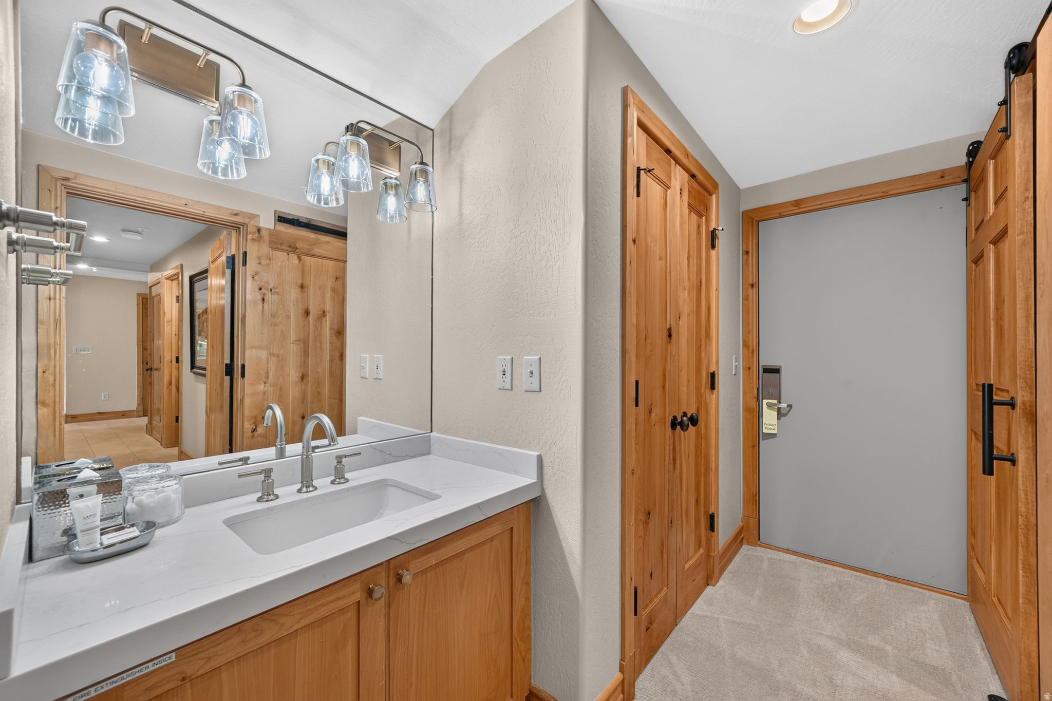 LODGES AT DEER VALLEY CONDOMINIUM - Residential