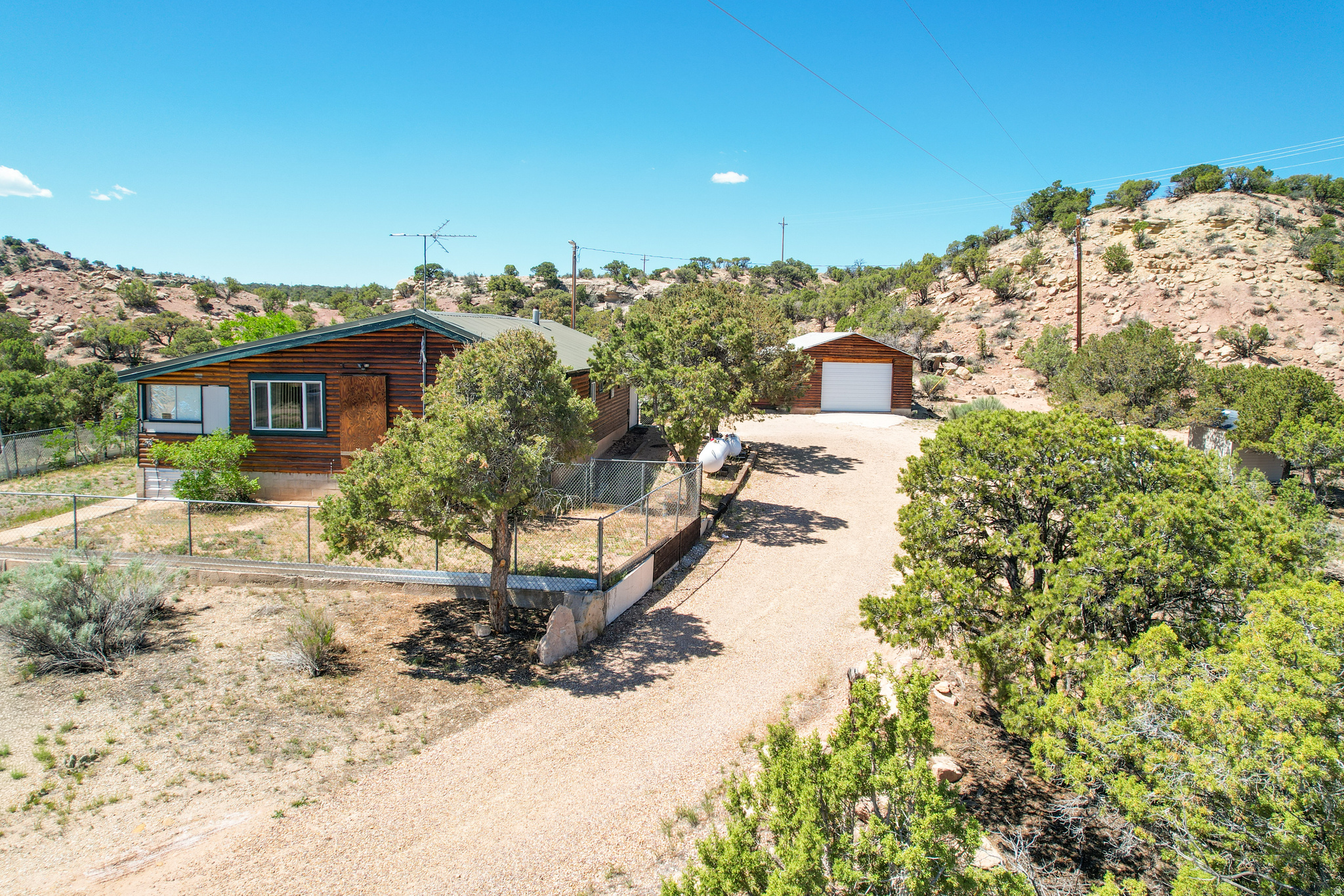 CEDAR MT 9-69W AND 69E - Residential
