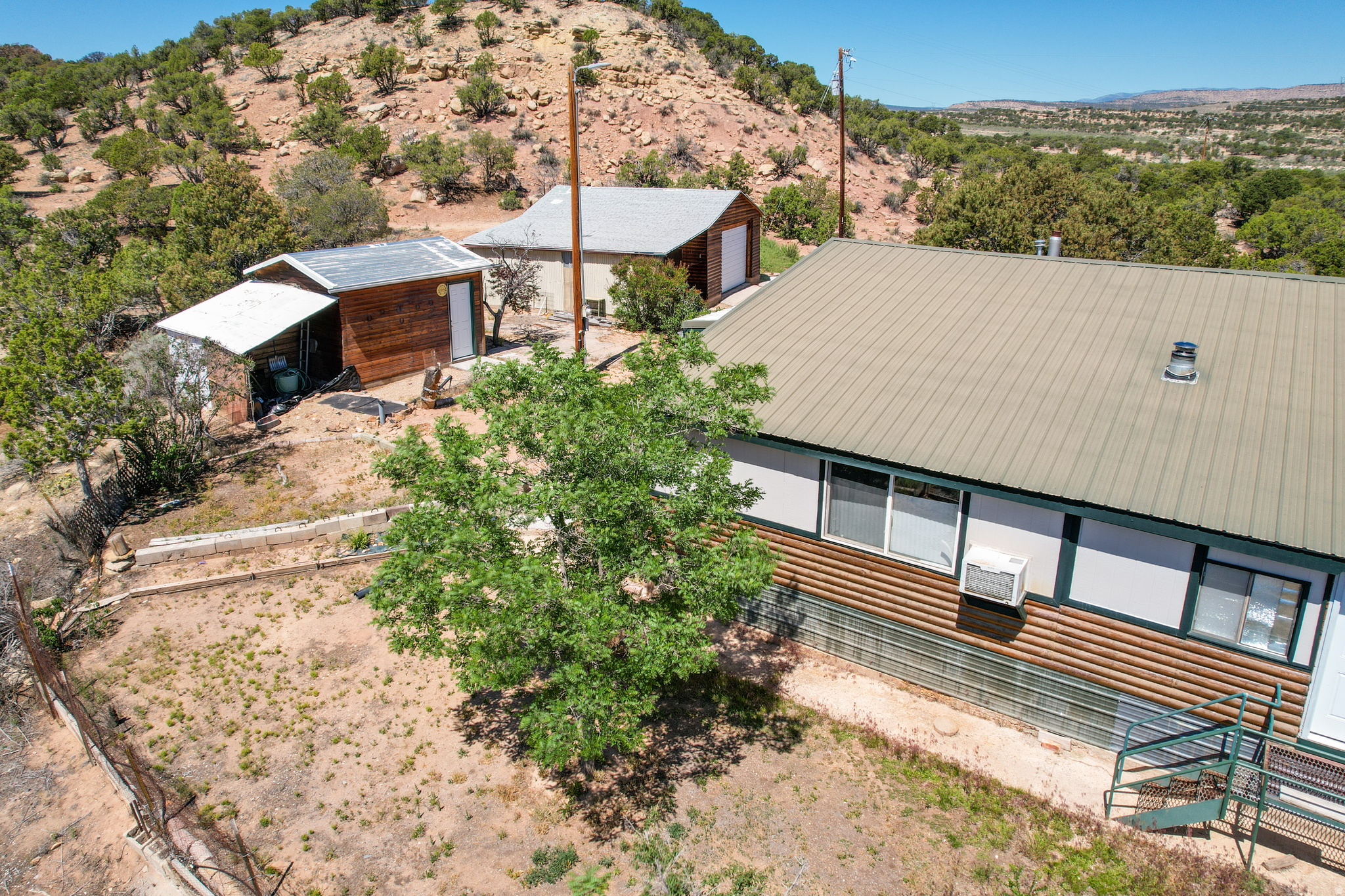 CEDAR MT 9-69W AND 69E - Residential