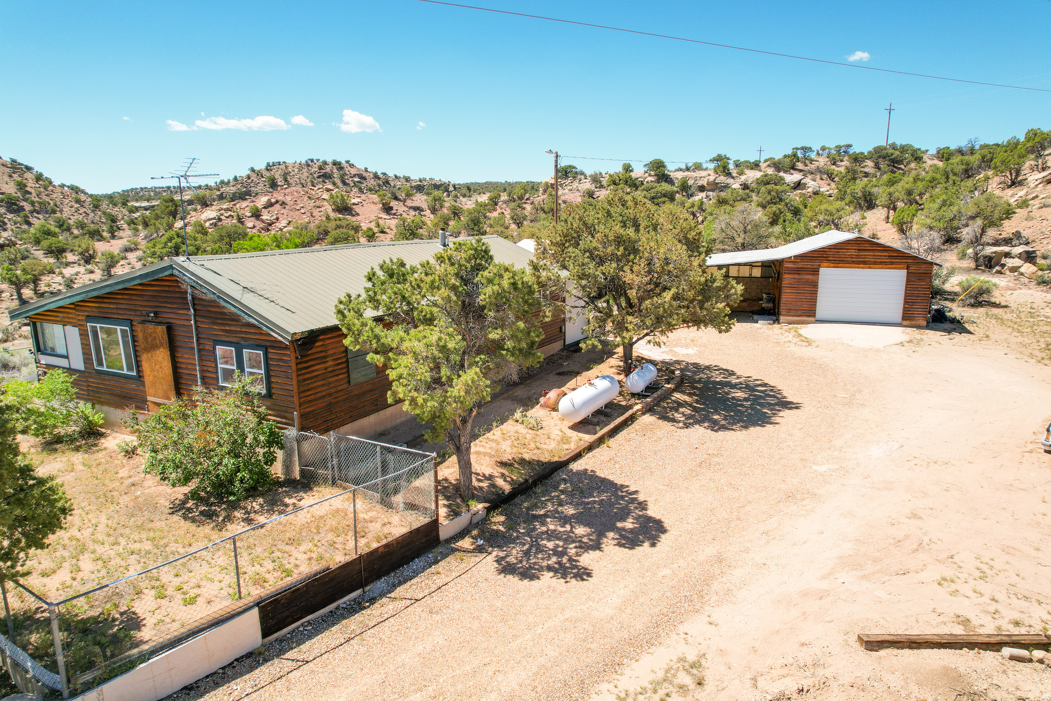 CEDAR MT 9-69W AND 69E - Residential