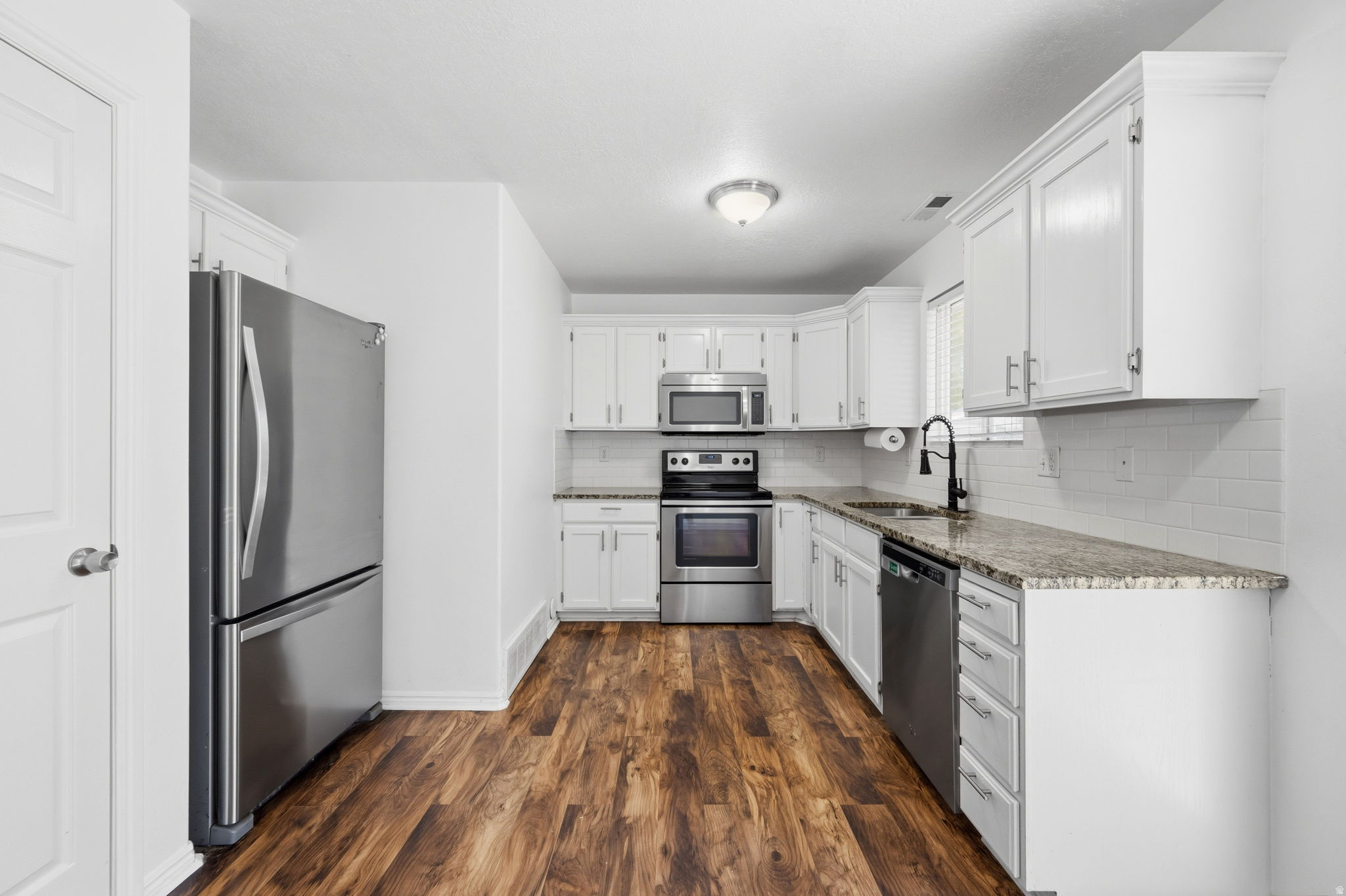 SCHORR ESTATES - Residential