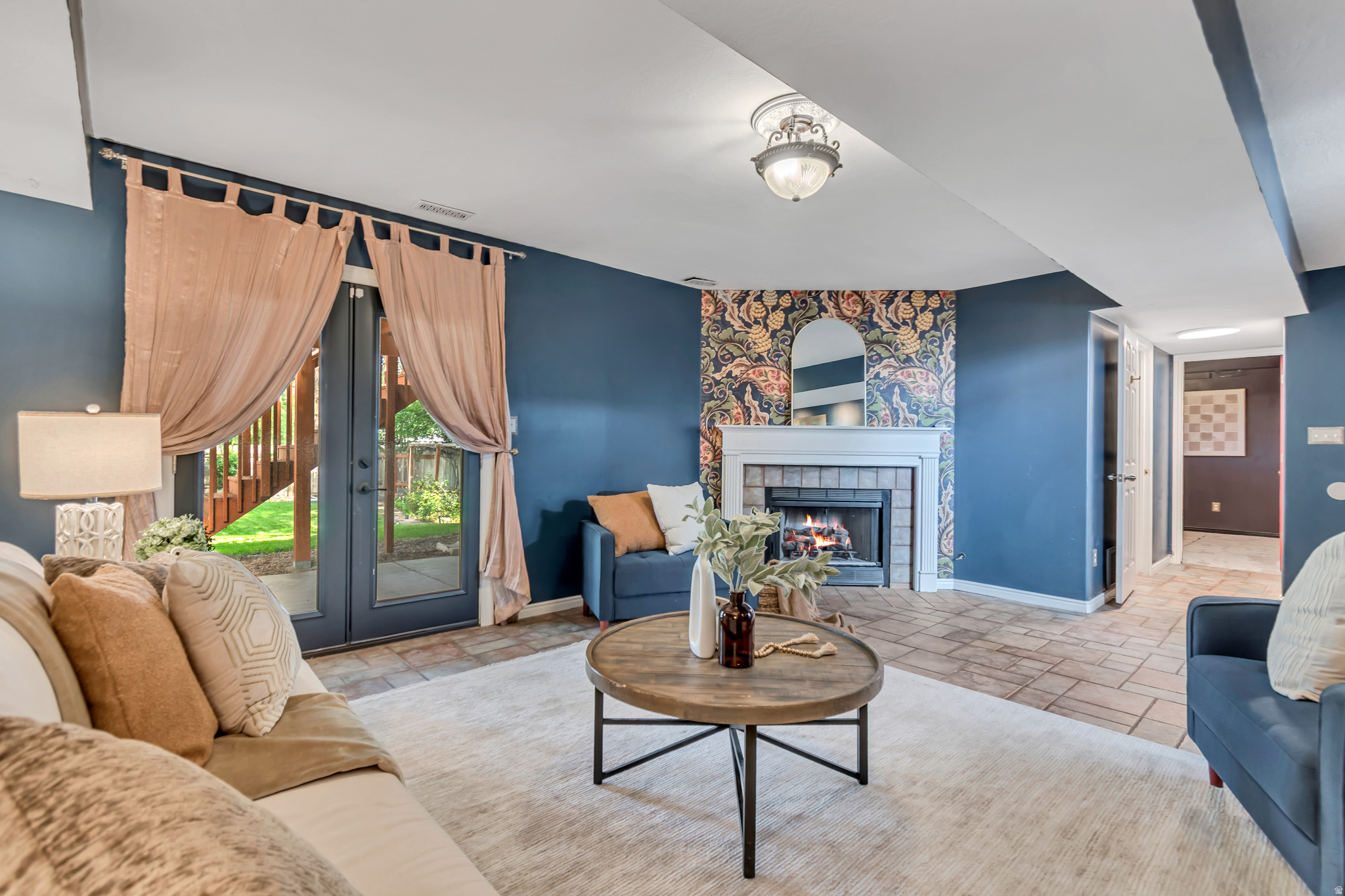 SANDY WOODS COVE - Residential