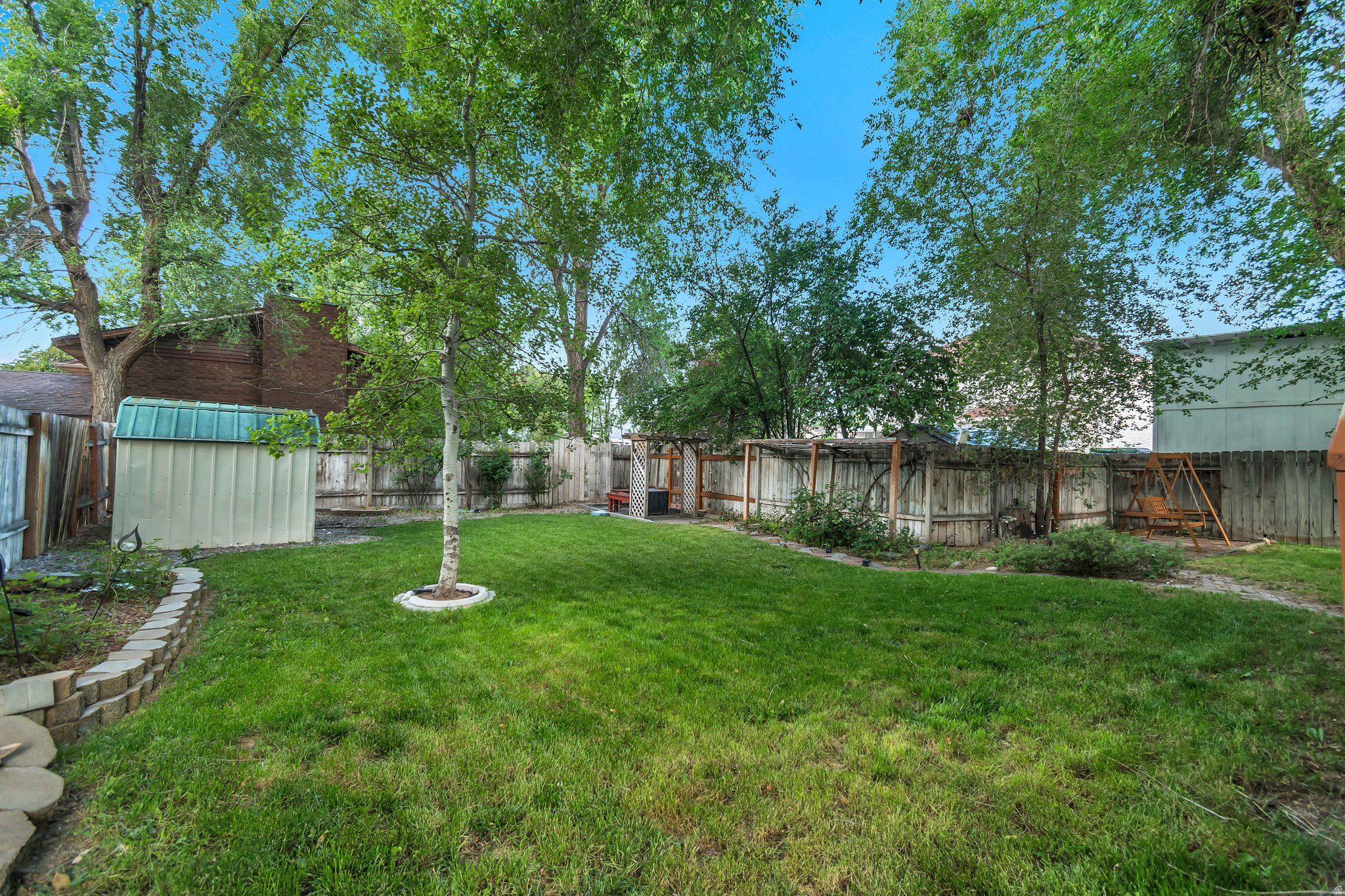 SANDY WOODS COVE - Residential