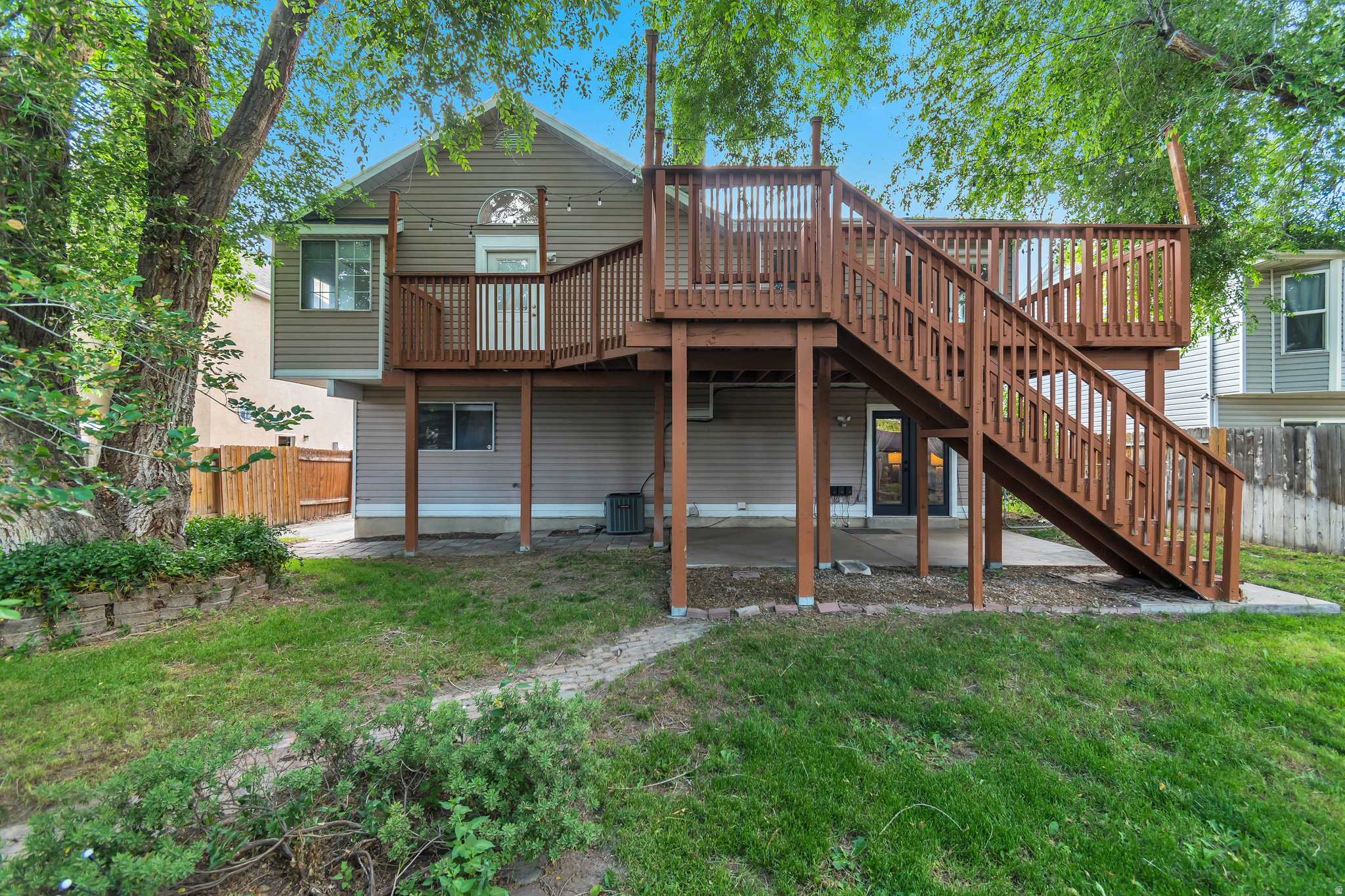 SANDY WOODS COVE - Residential