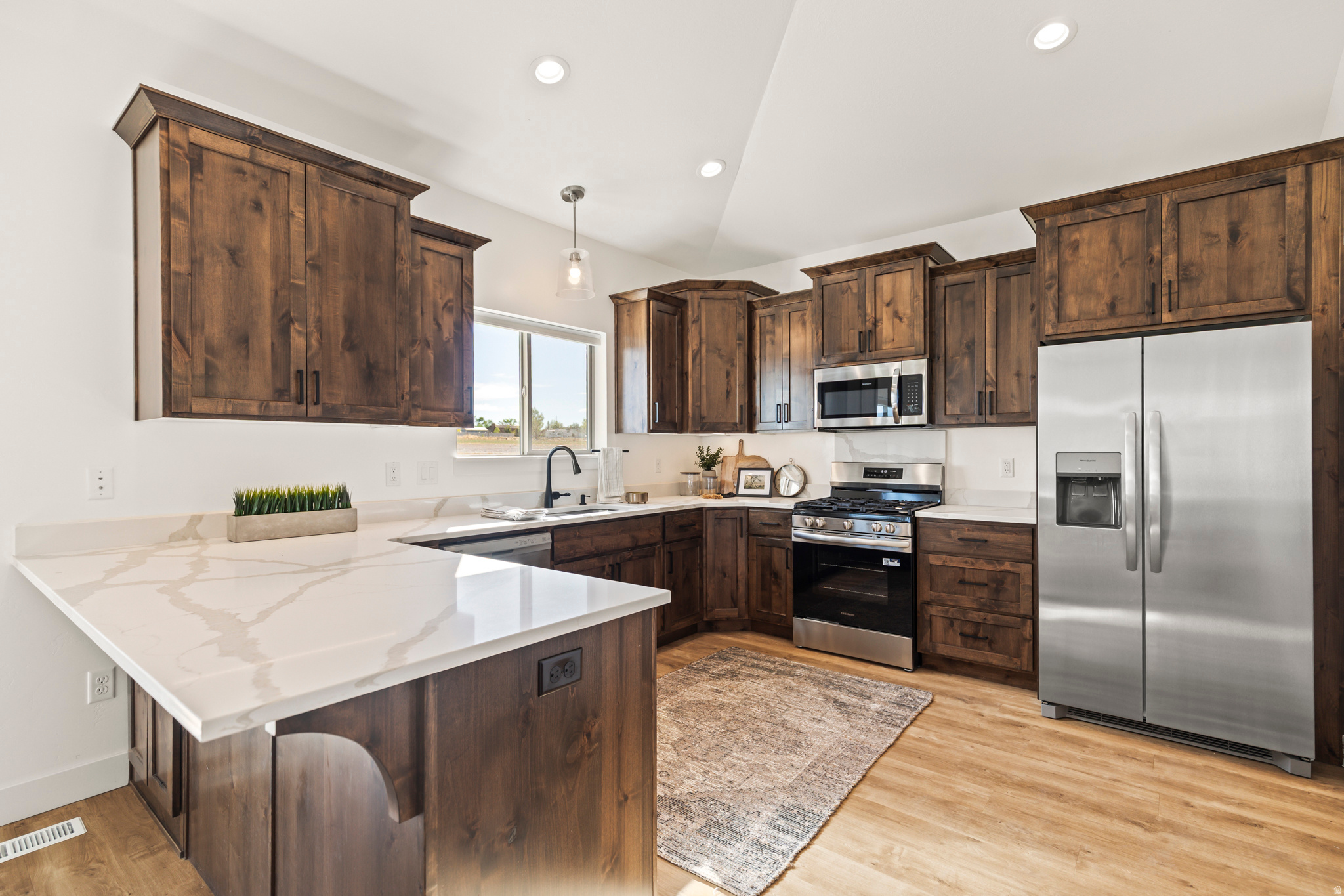 MAYFIELD ESTATES PHASE III SUBDIVISION - Residential