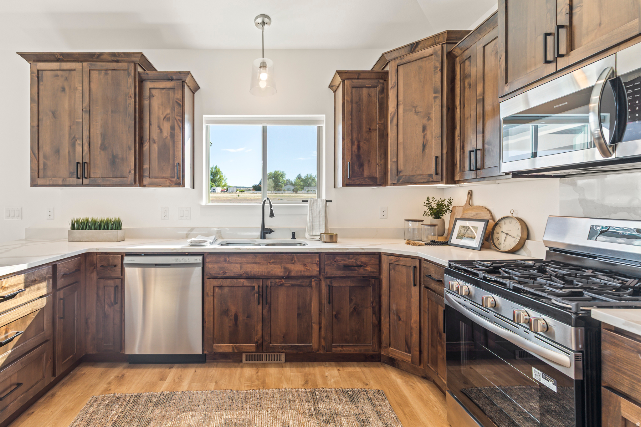 MAYFIELD ESTATES PHASE III SUBDIVISION - Residential