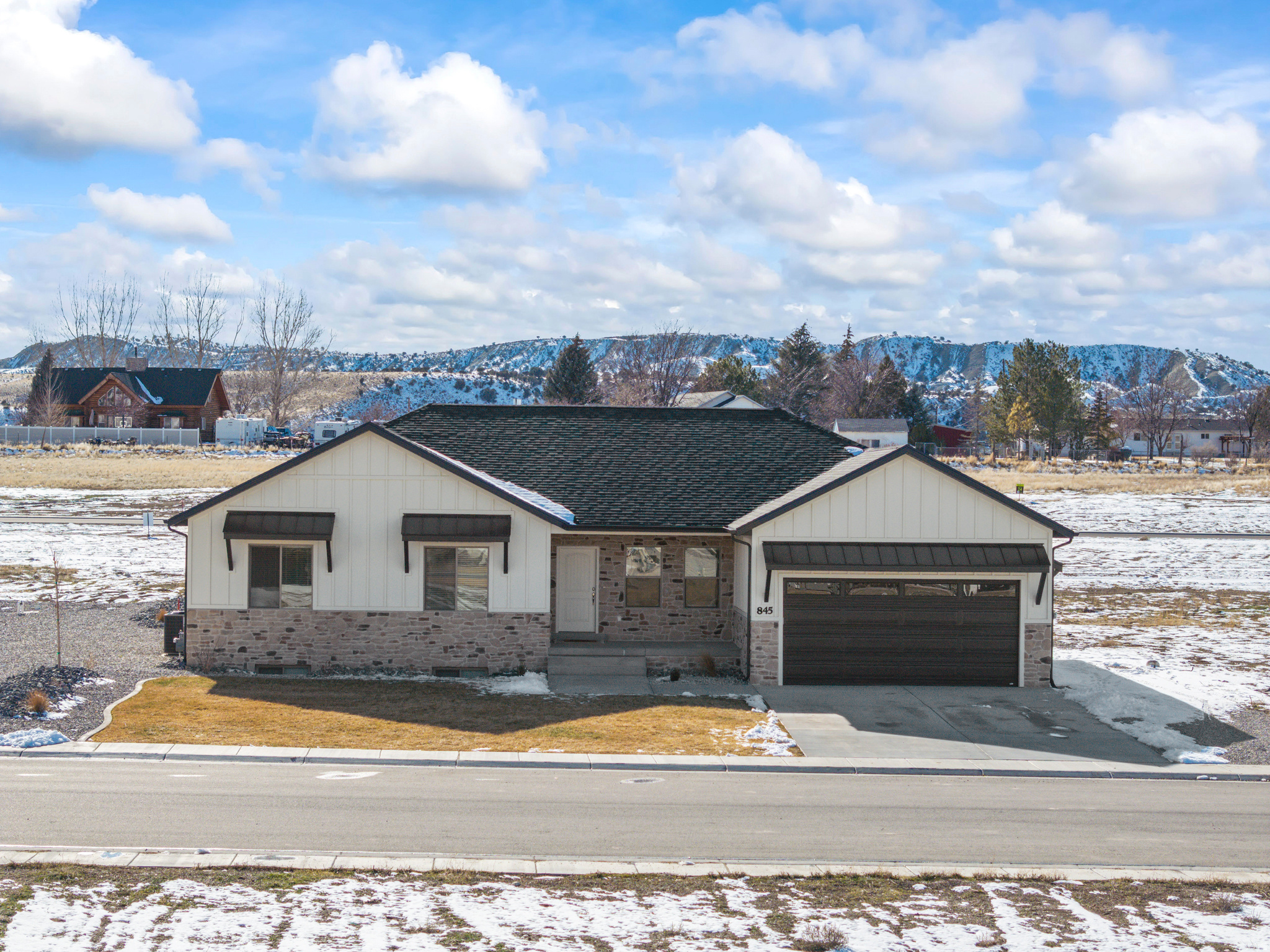 MAYFIELD ESTATES PHASE III SUBDIVISION - Residential