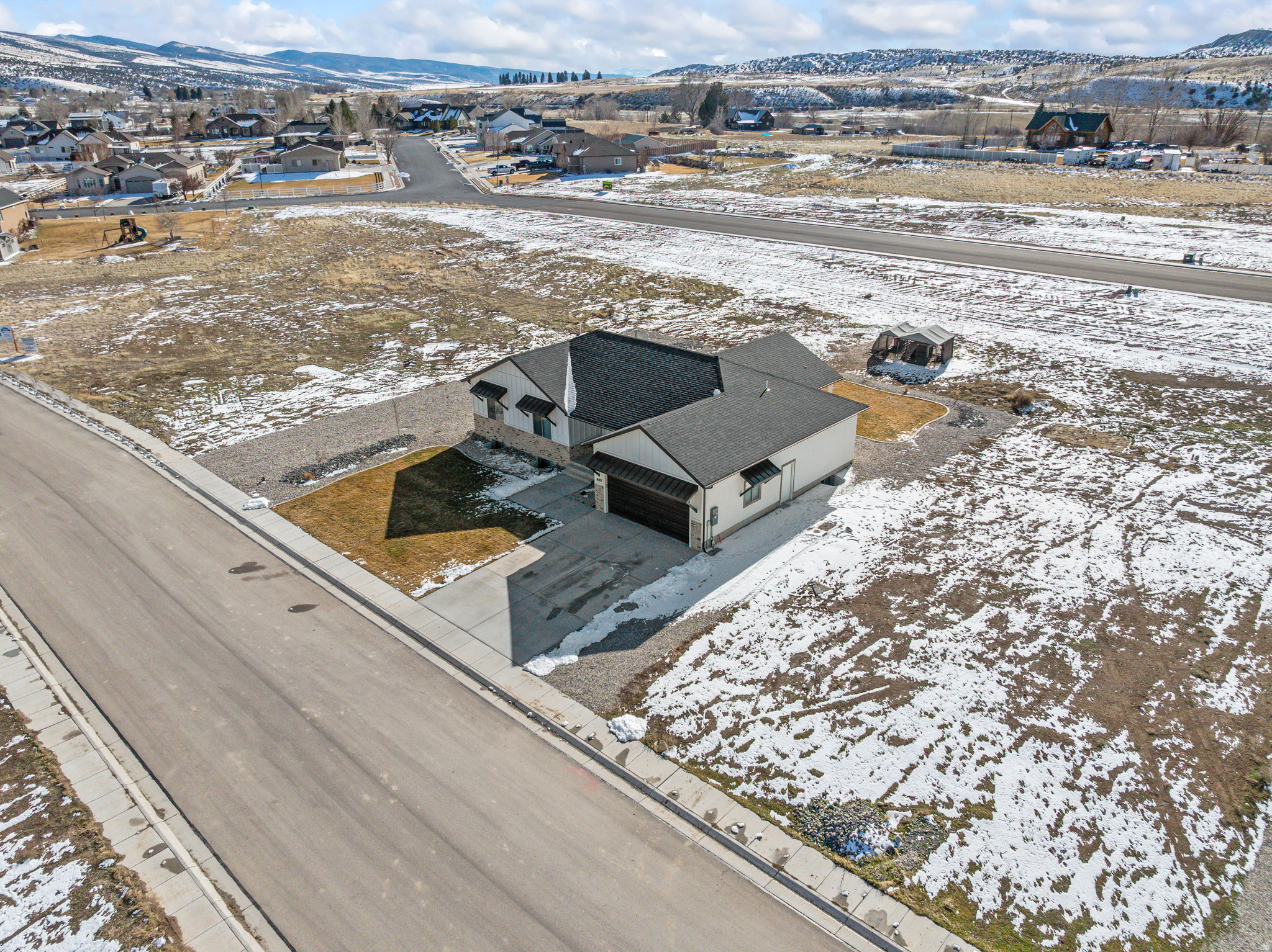 MAYFIELD ESTATES PHASE III SUBDIVISION - Residential
