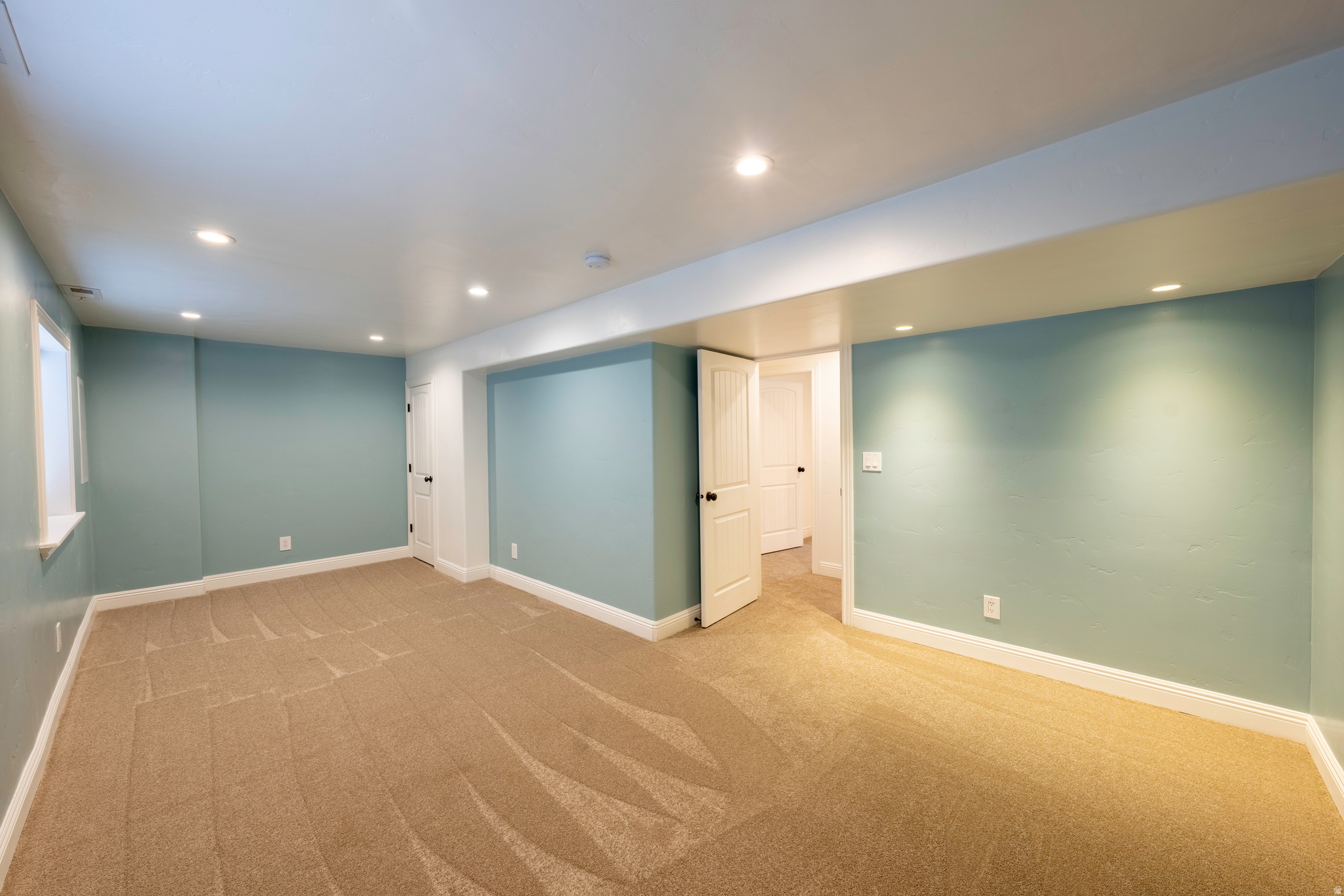 RED PINES - Residential