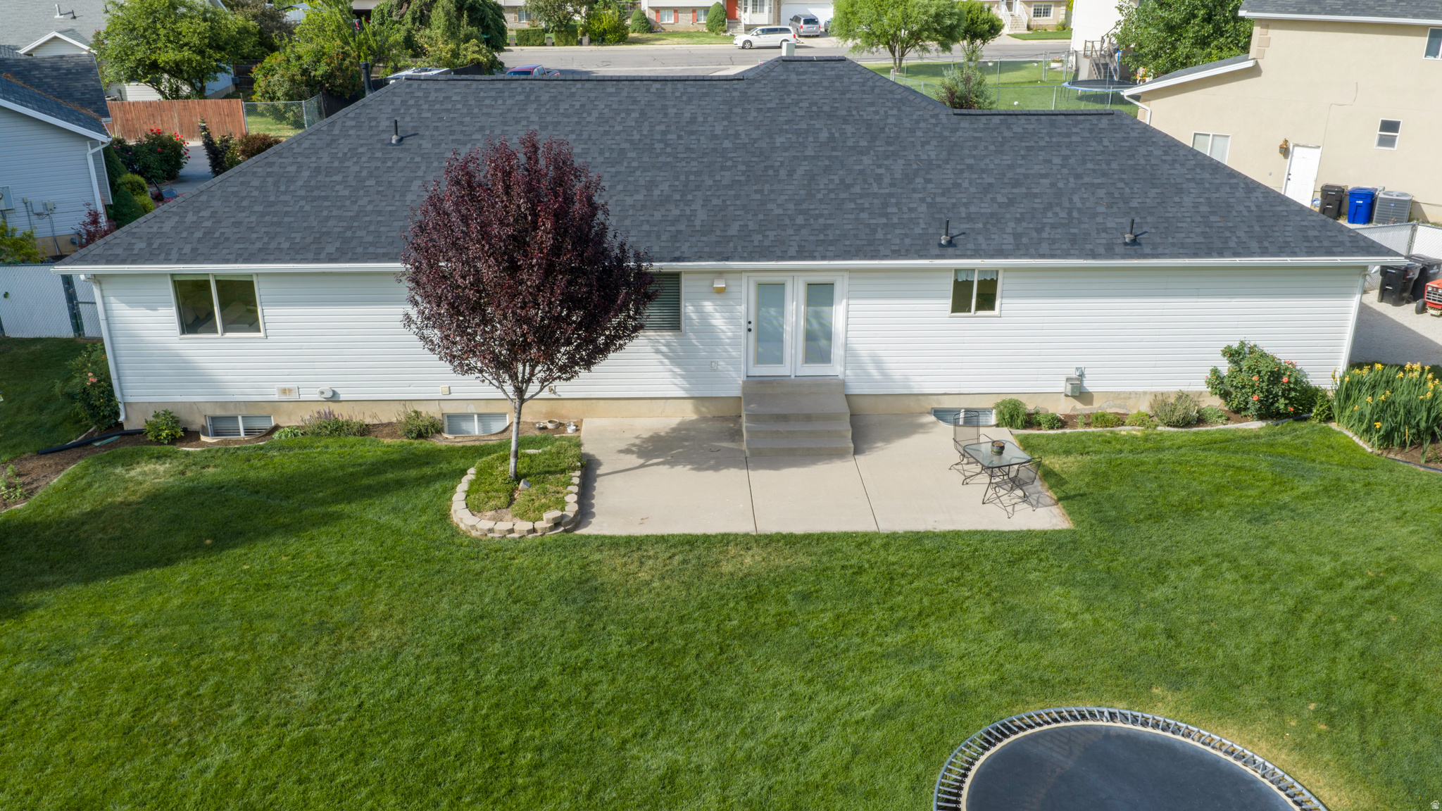 RED PINES - Residential