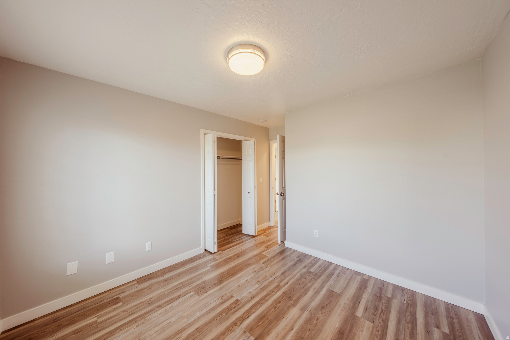 RED PINES - Residential