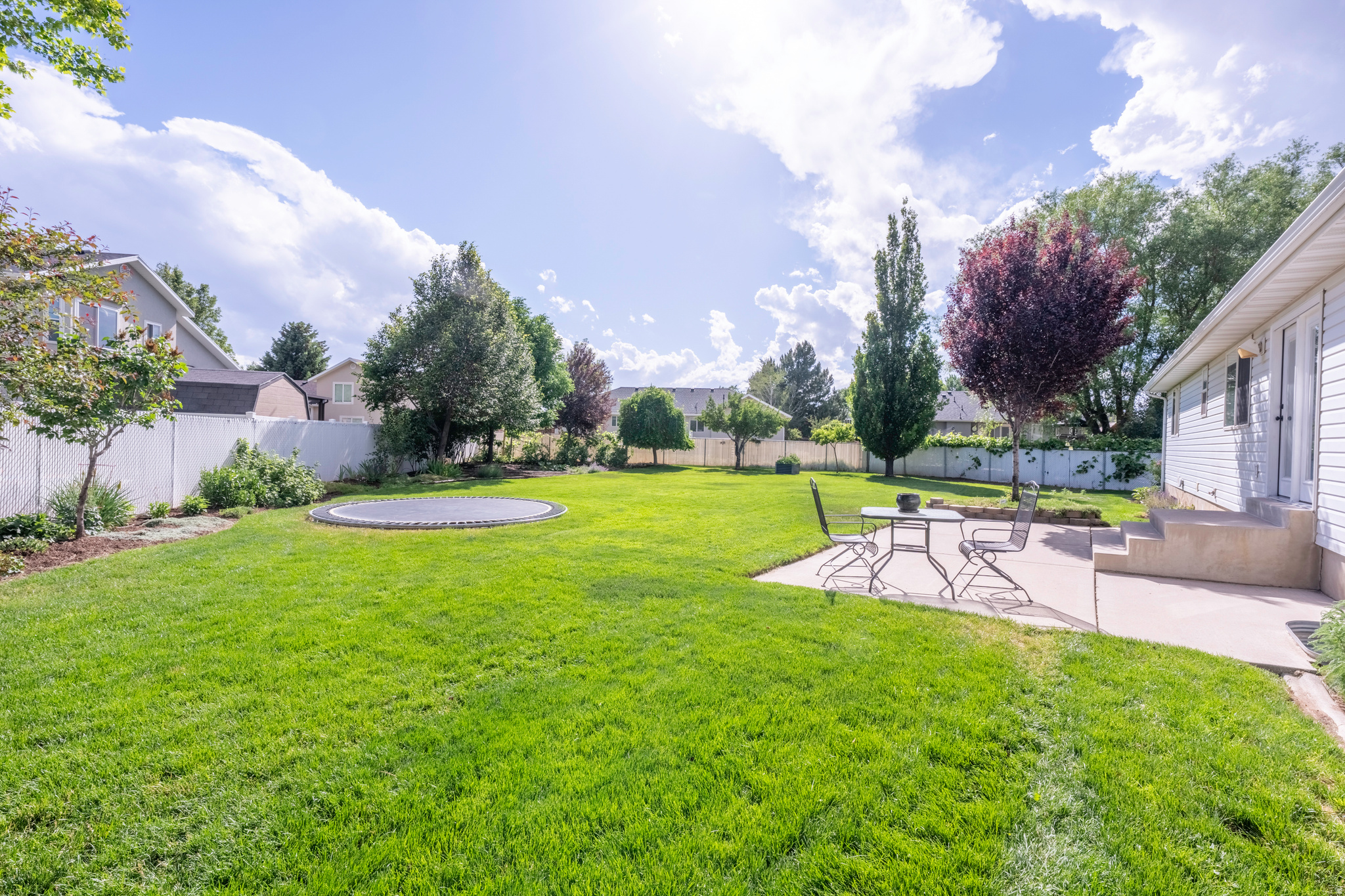 RED PINES - Residential