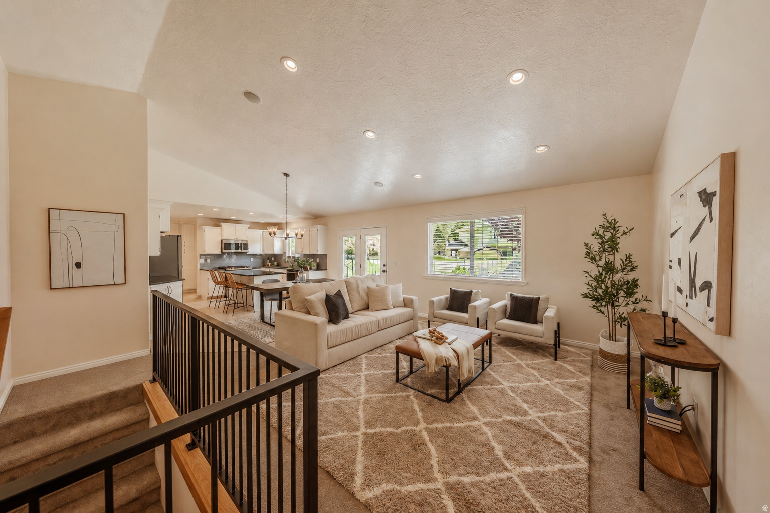 RED PINES - Residential