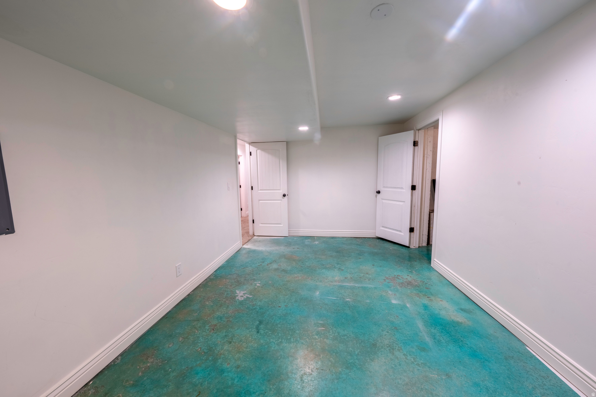 RED PINES - Residential