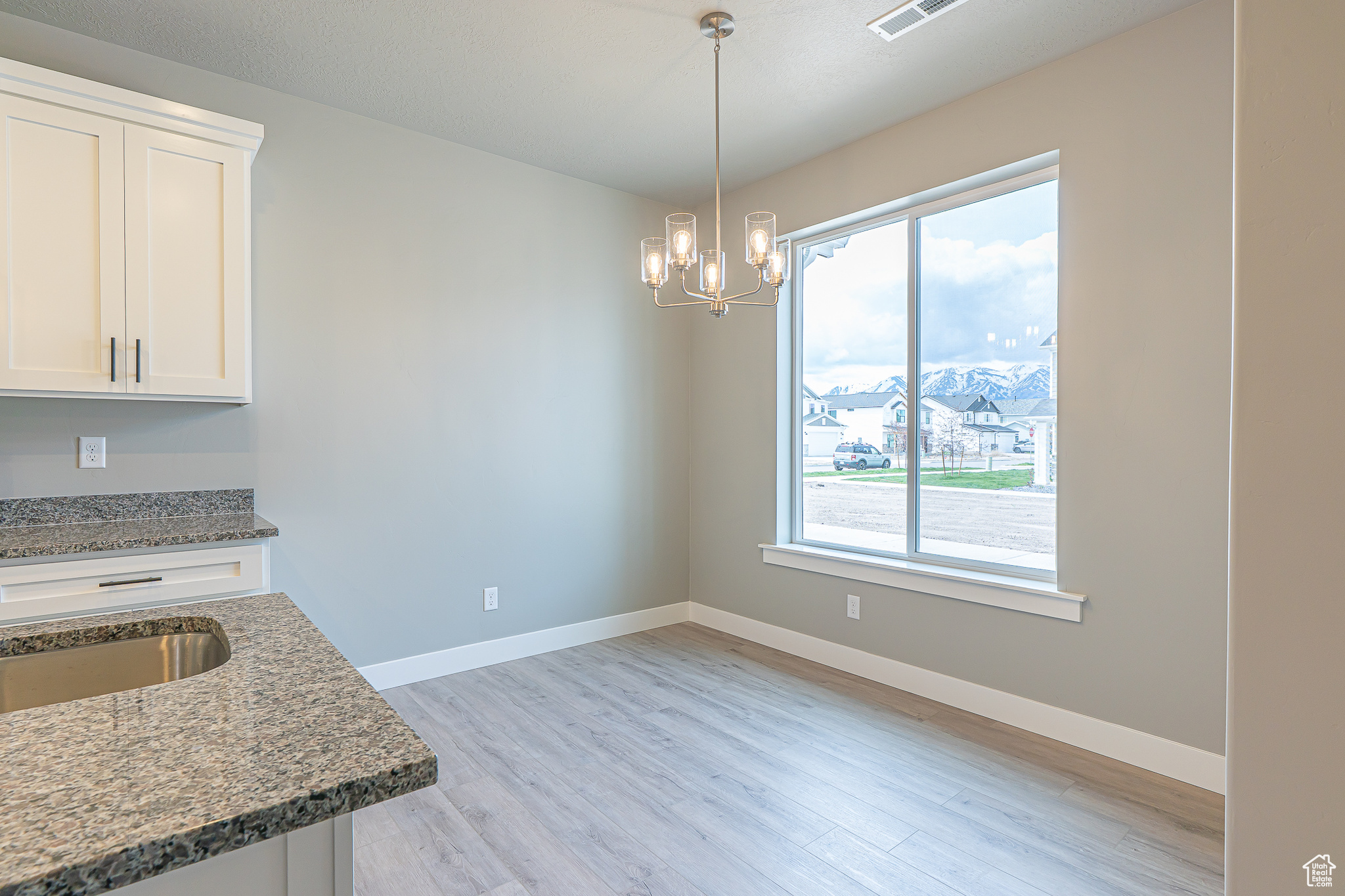 FIREFLY ESTATES - Residential