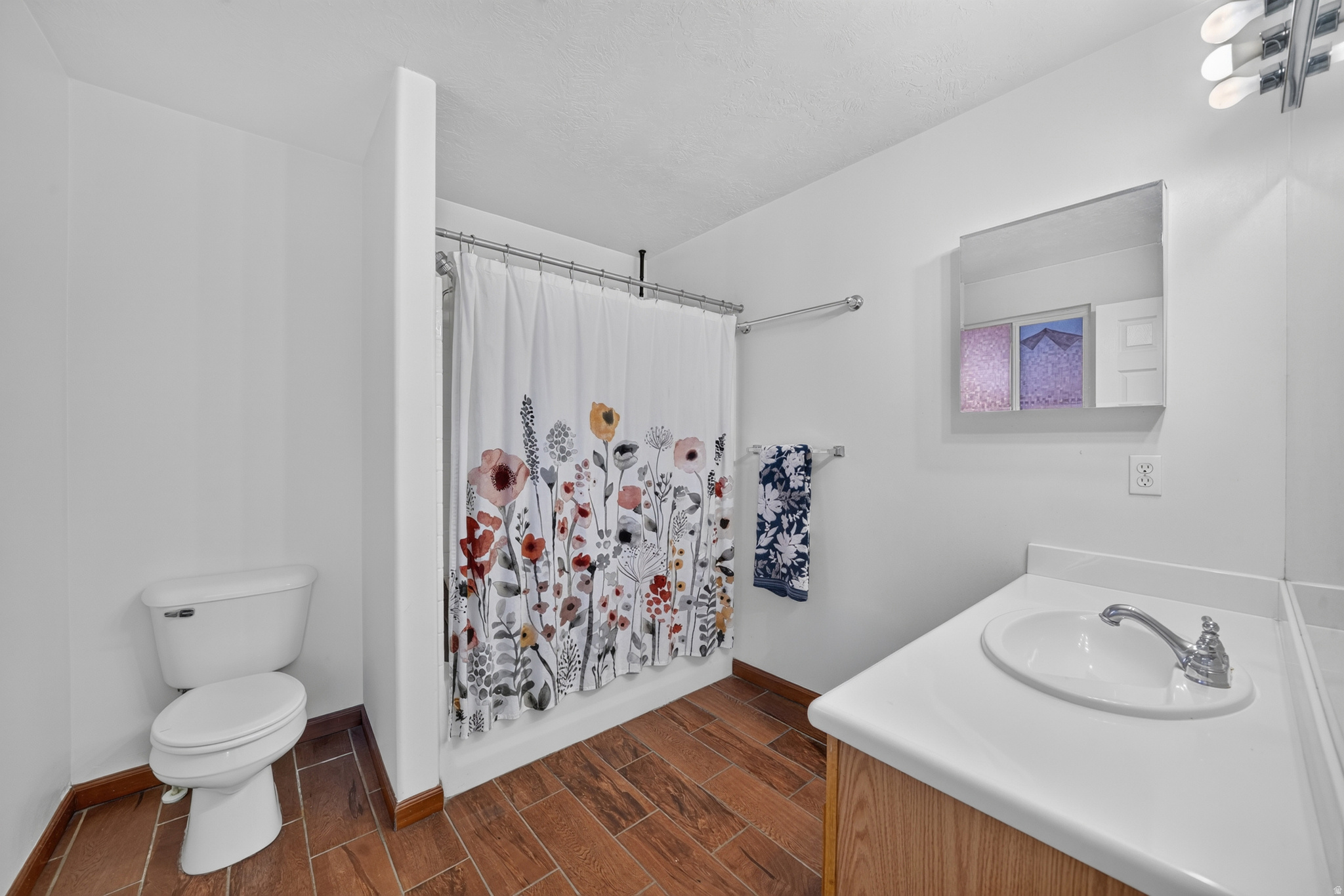 MEADOWS - Residential