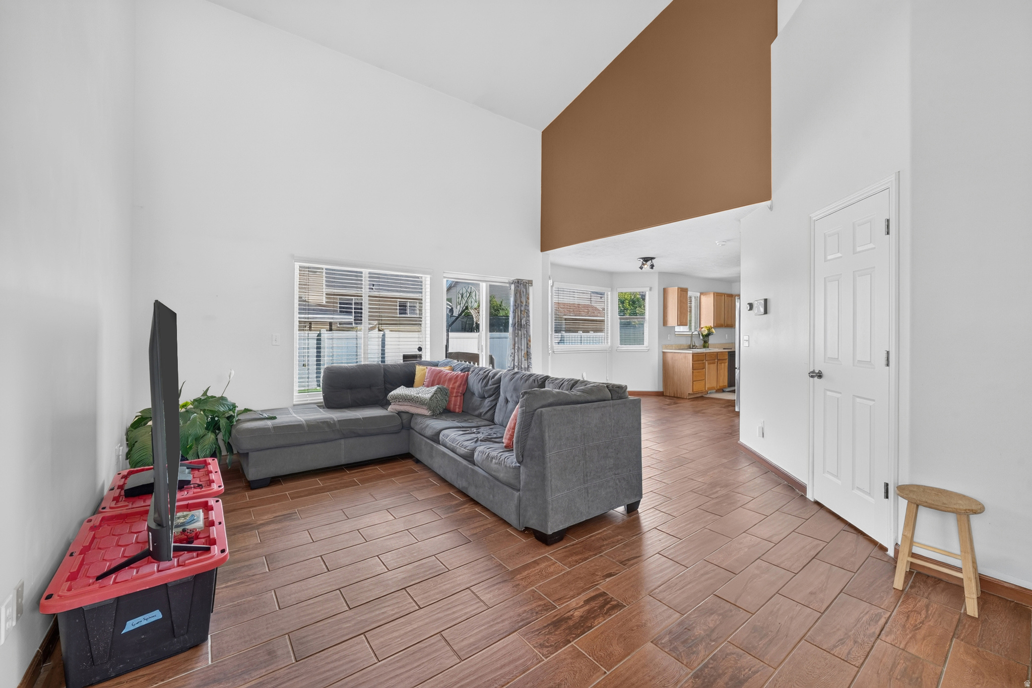 MEADOWS - Residential