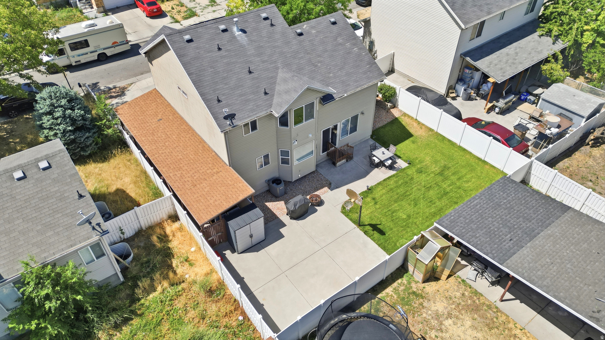 MEADOWS - Residential