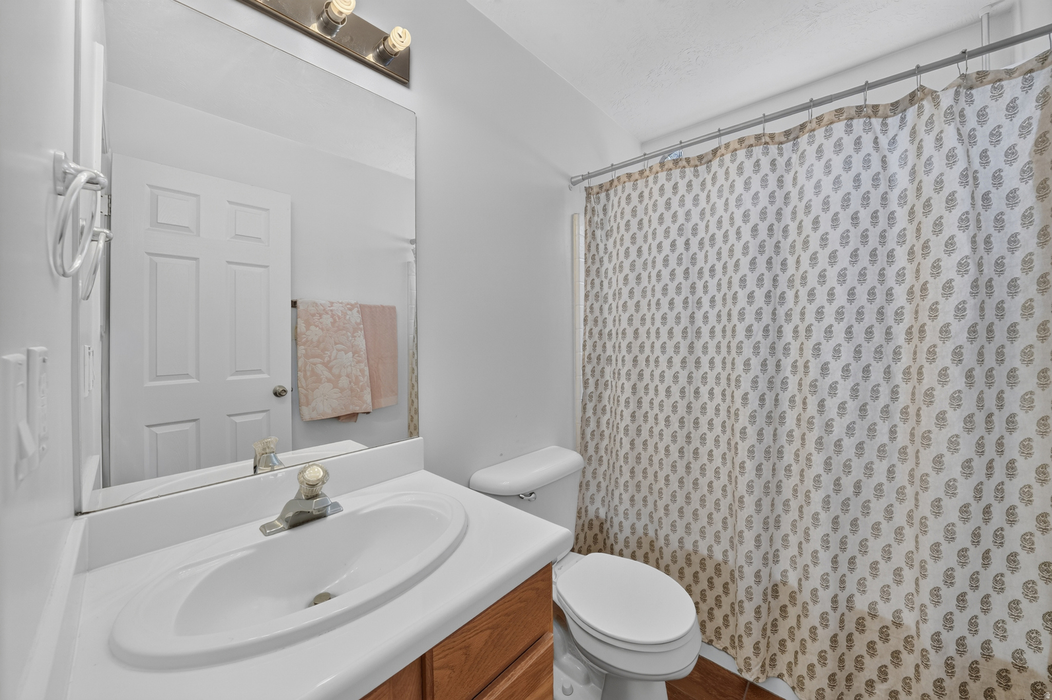 MEADOWS - Residential