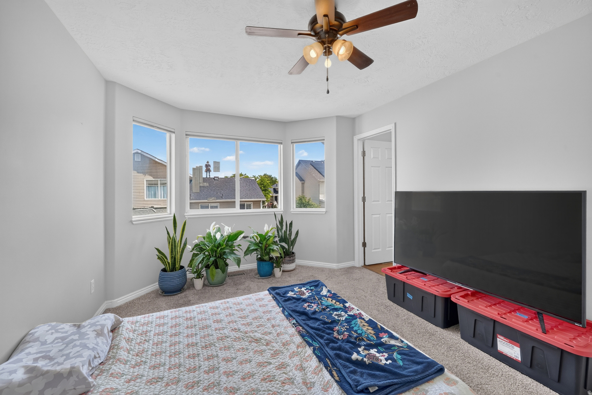 MEADOWS - Residential
