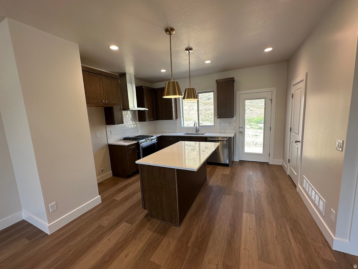 RIDGEVIEW - Residential