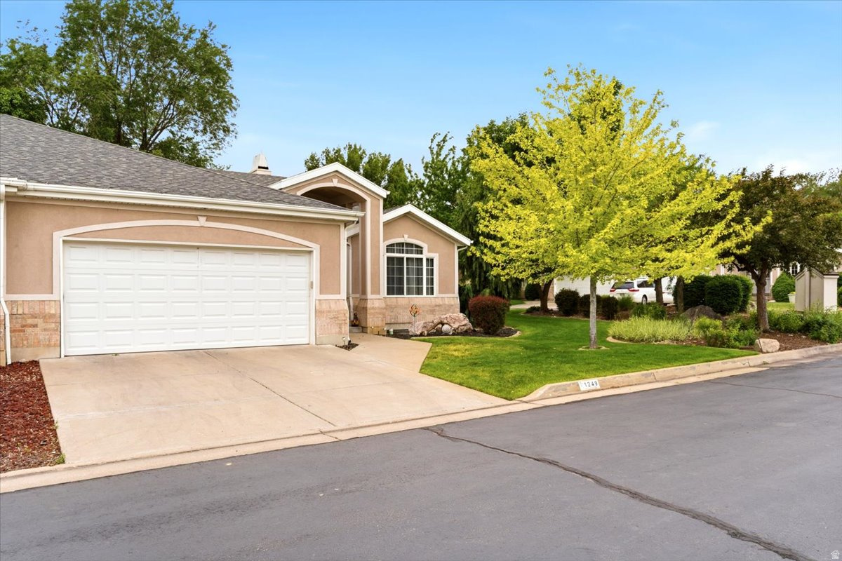 THE RIDGE - Residential