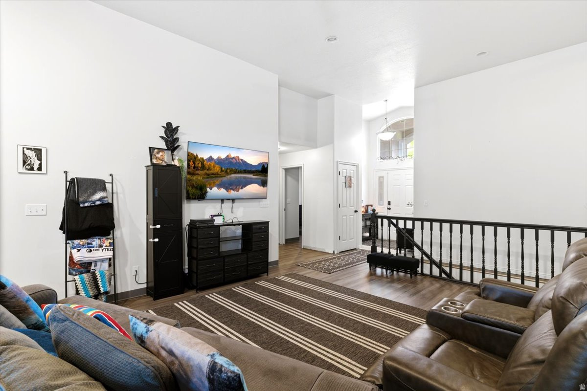 THE RIDGE - Residential