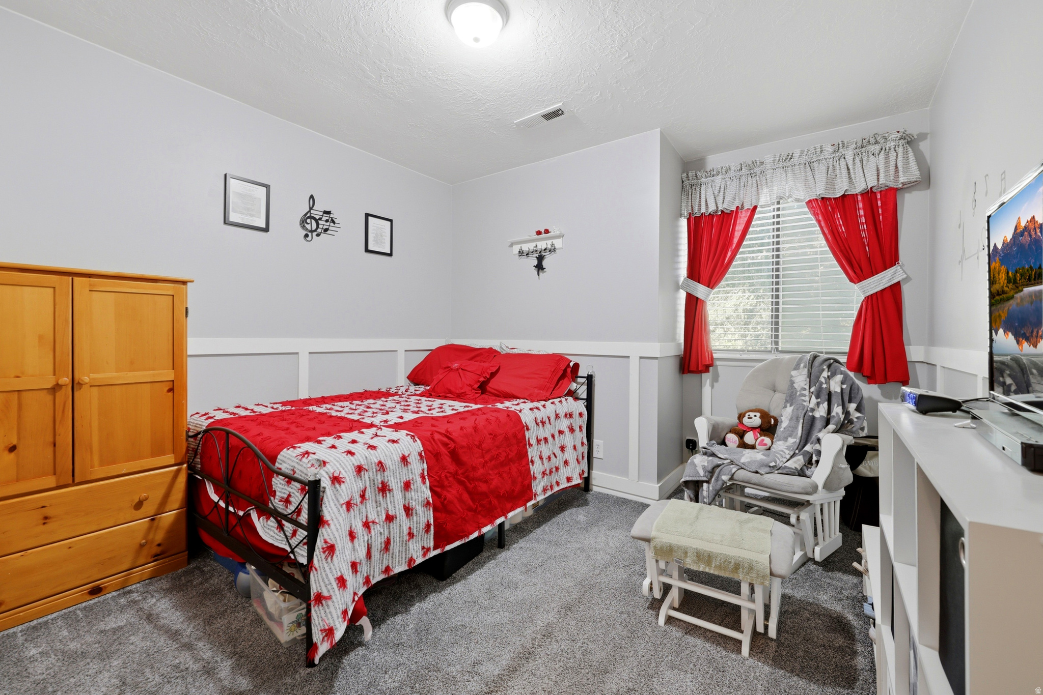 MILLSTONE MANOR - Residential