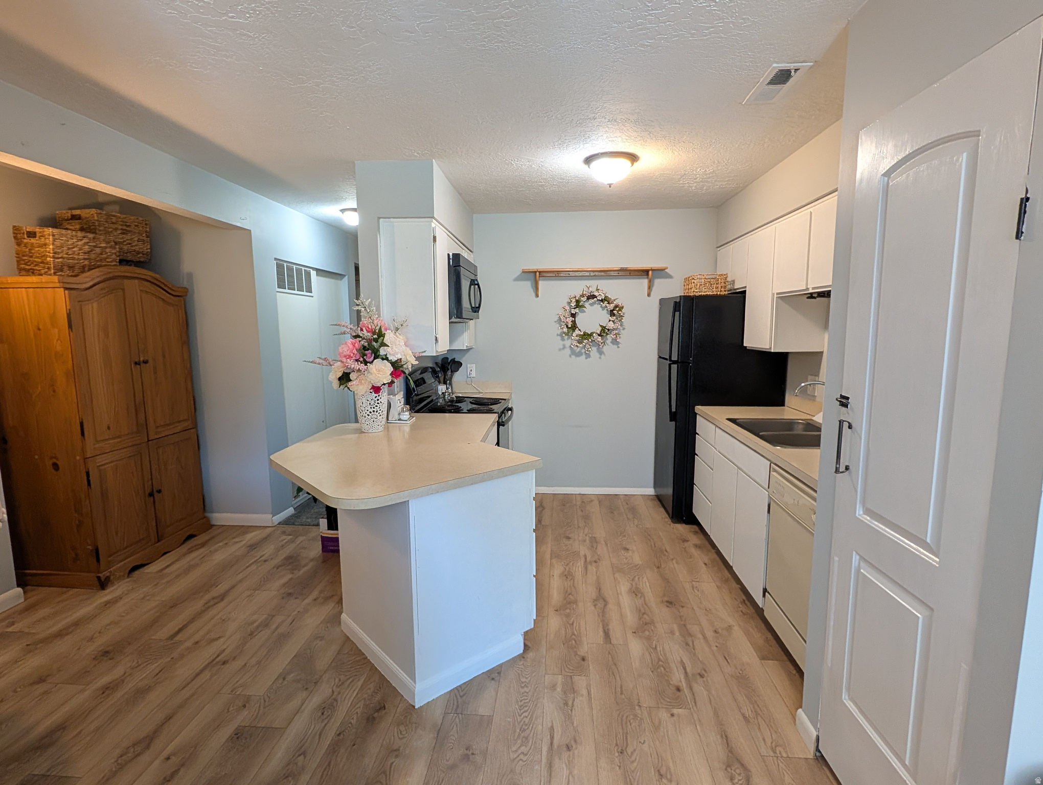 MILLSTONE MANOR - Residential