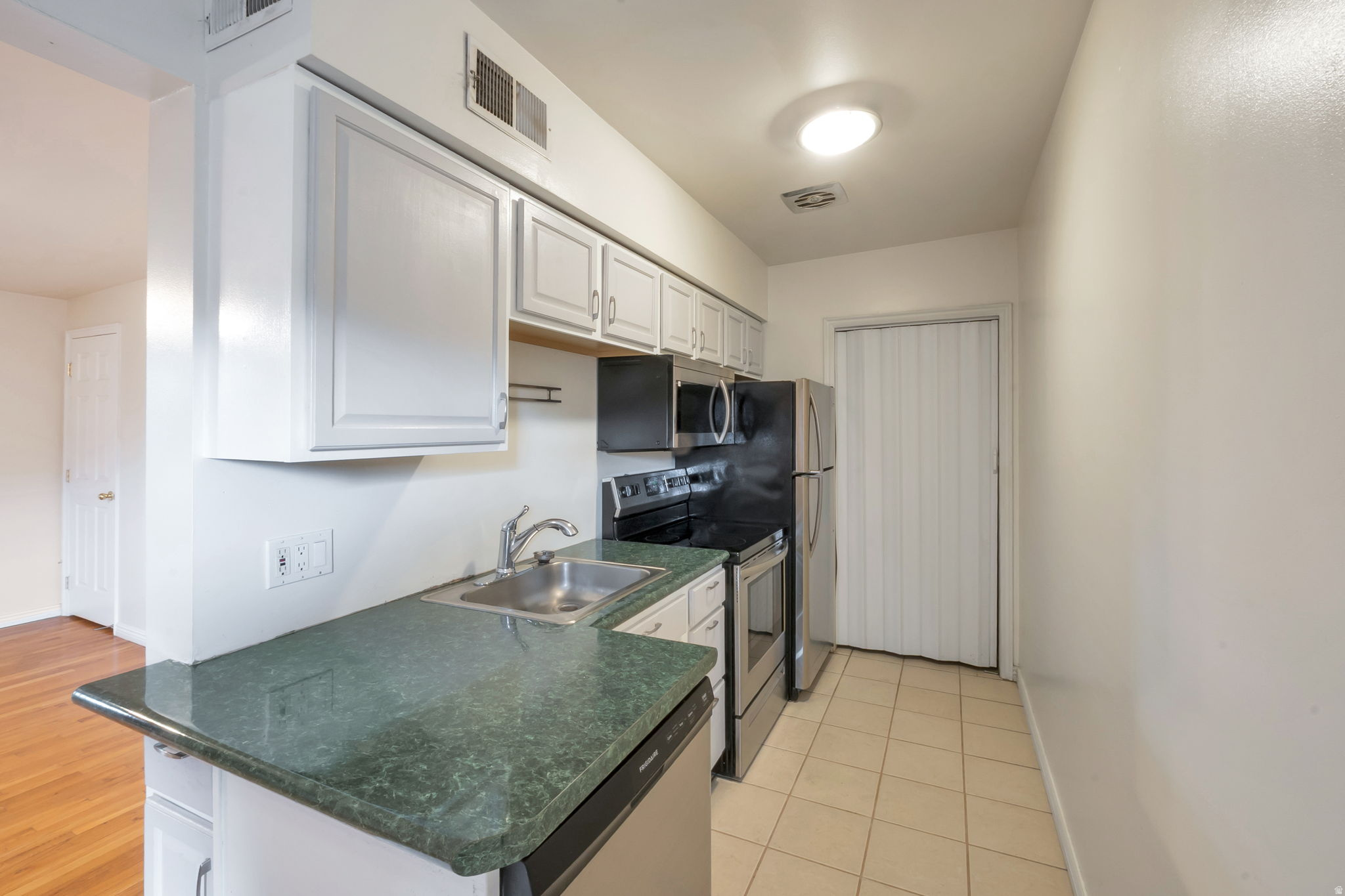 CENTRAL PARK - Residential
