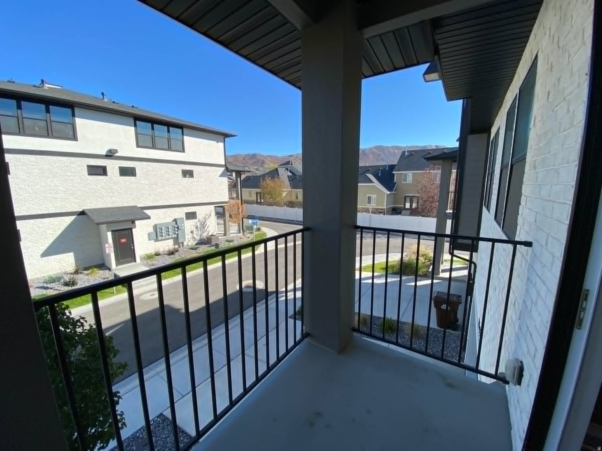 LOFTS AT CREEKSIDE CONDOMINIUMS - Residential