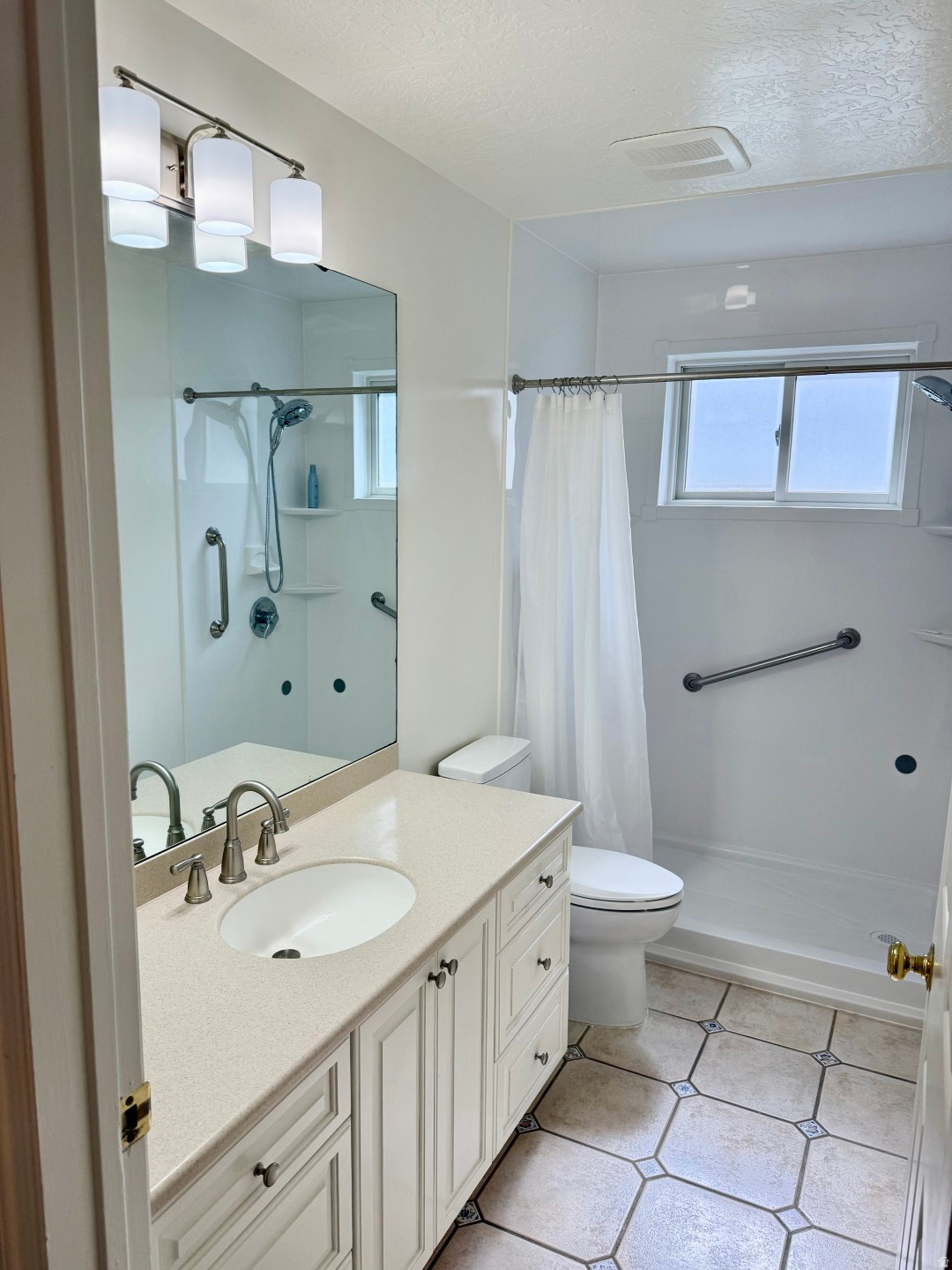 5 STAR - Residential
