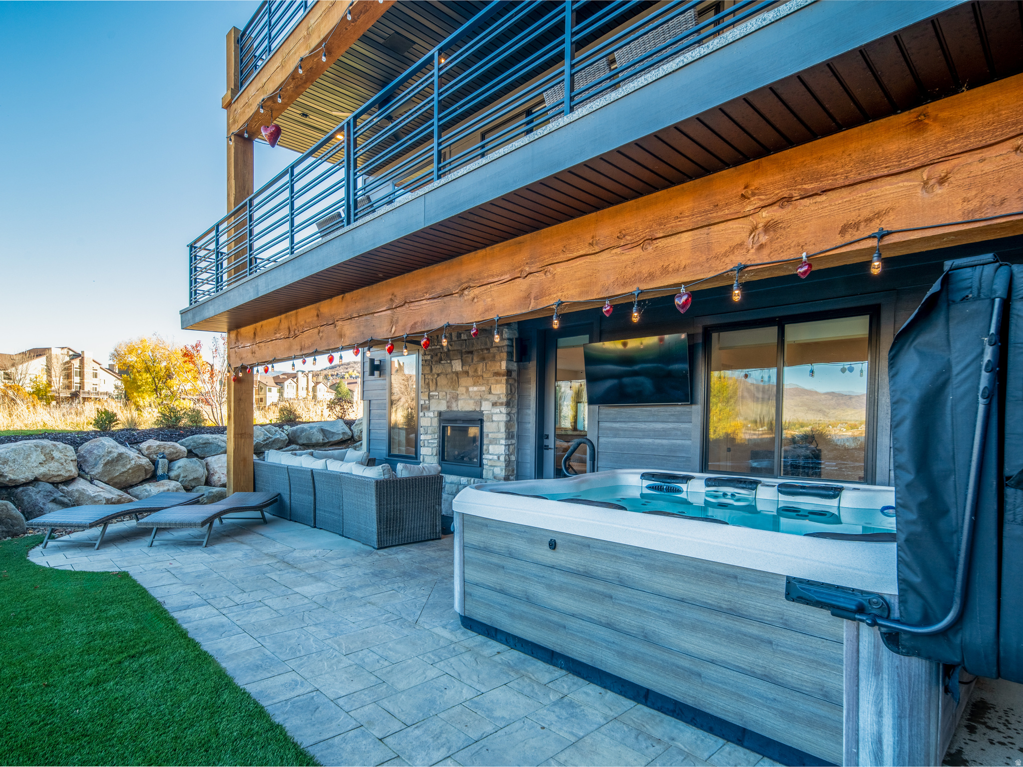 ESCAPE AT EDGEWATER - Residential