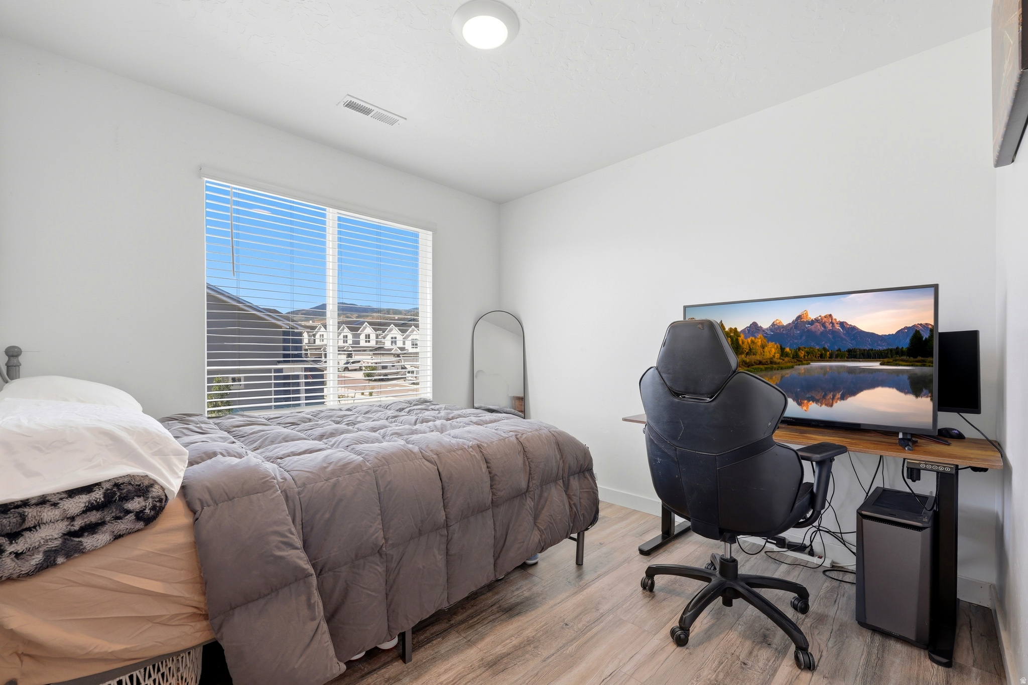 LITTLE VALLEY GATEWA - Residential