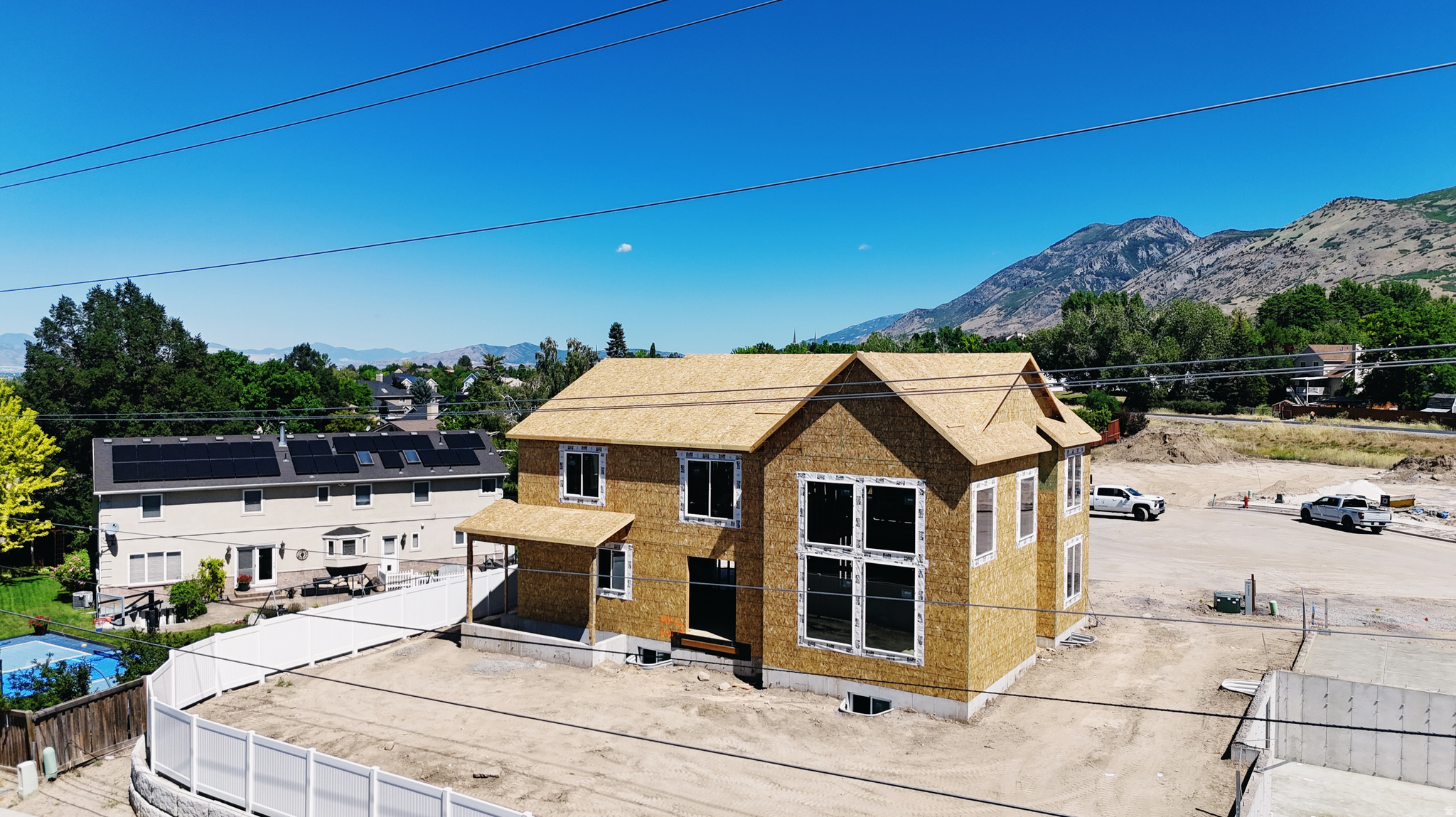BELMONT EAST - Residential