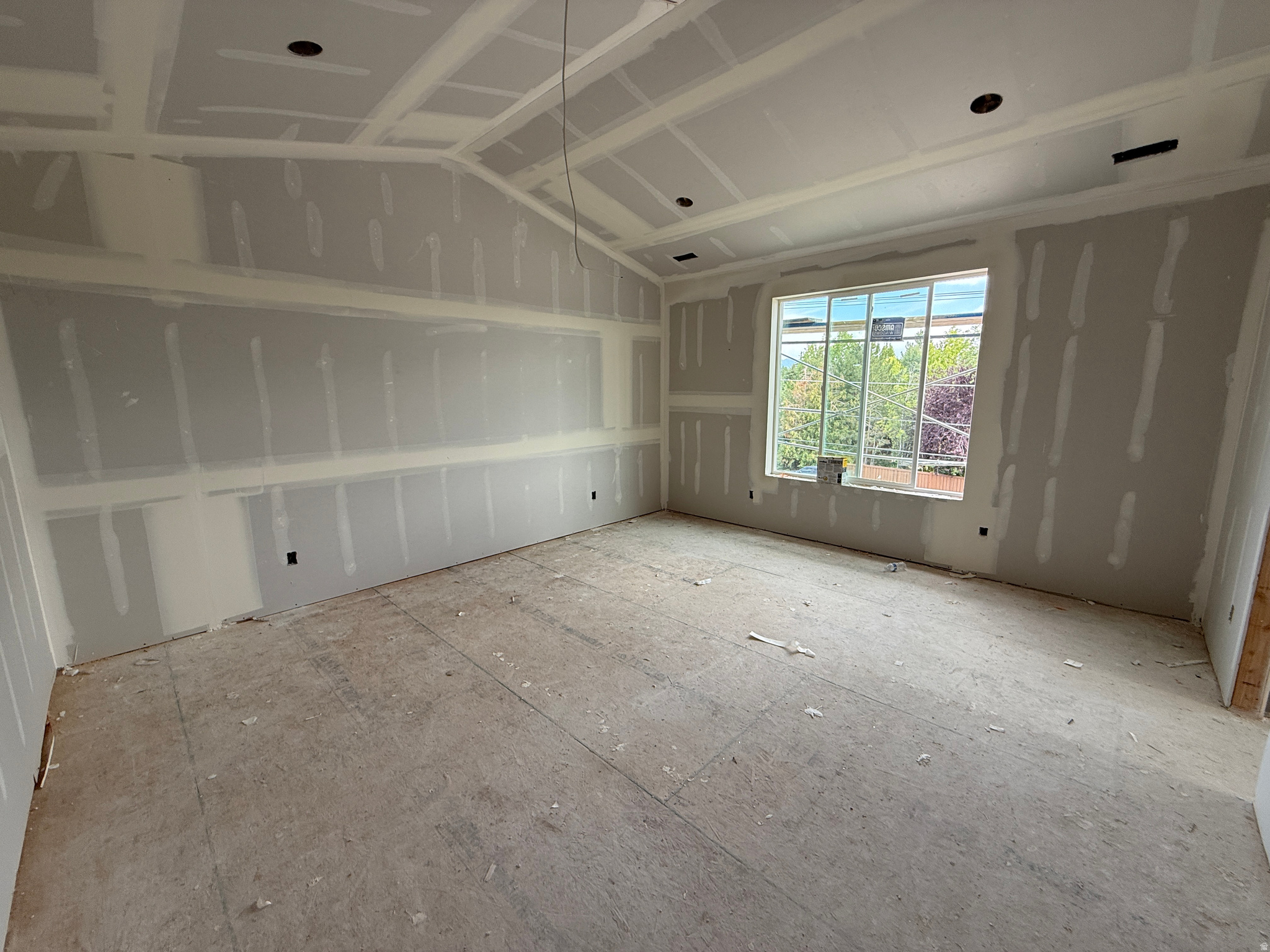 BELMONT EAST - Residential