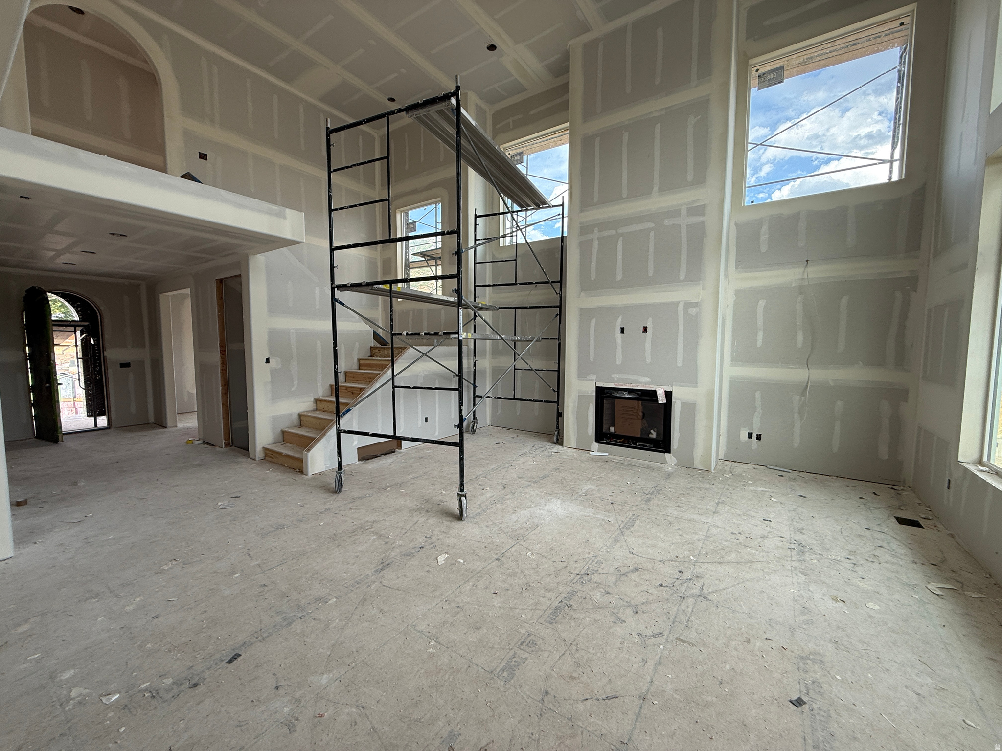 BELMONT EAST - Residential