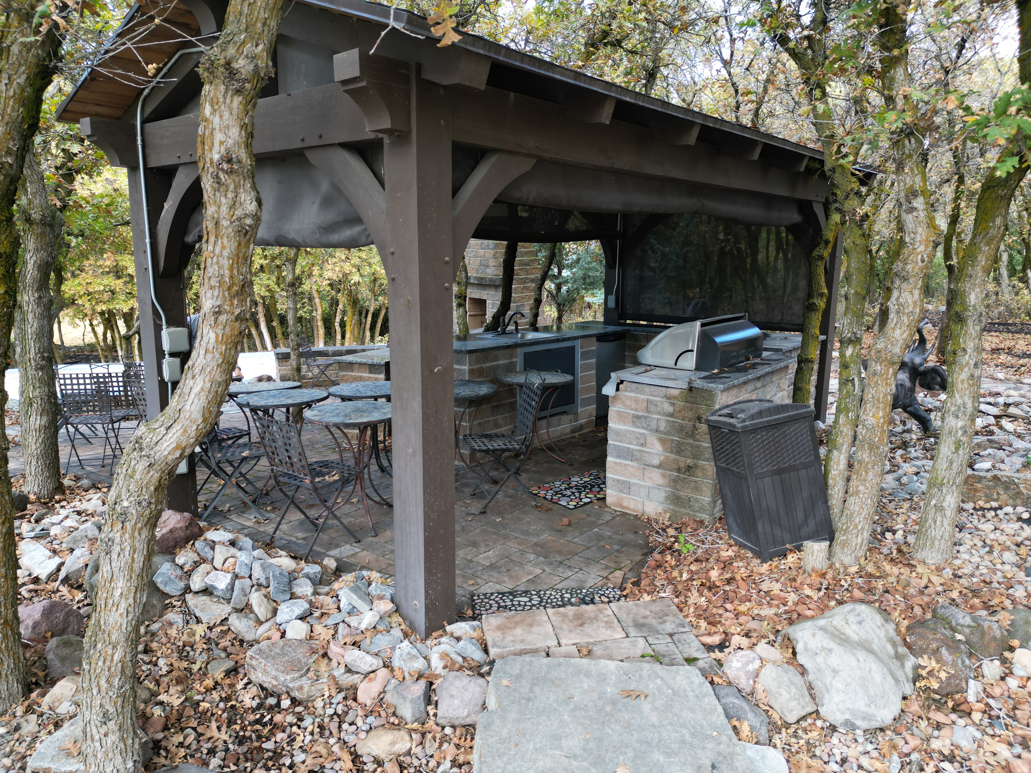 HOLLOW ESTATES - Residential