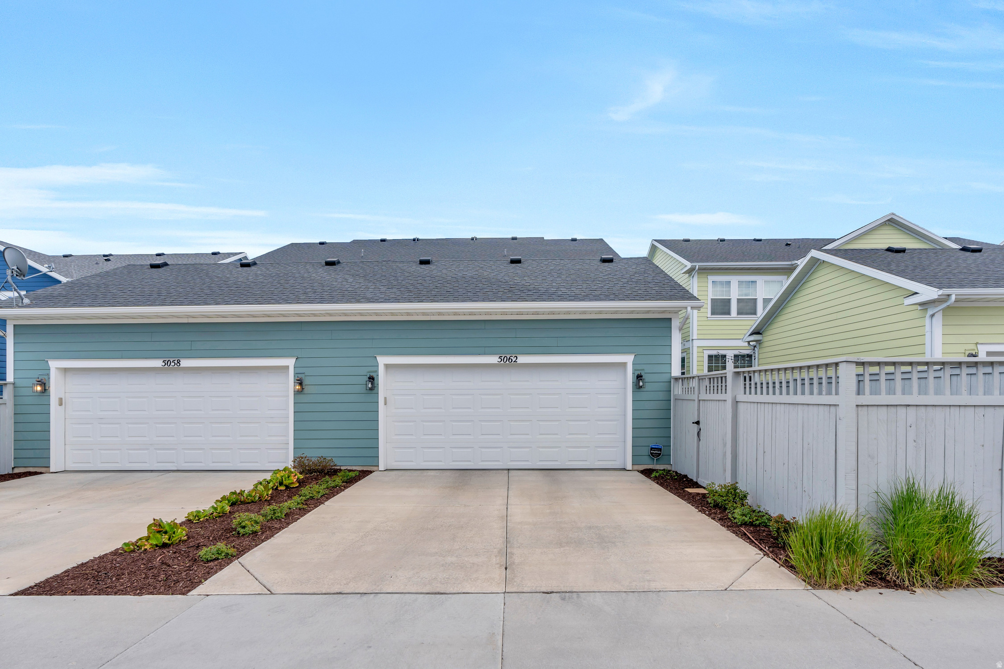 DAYBREAK - Residential